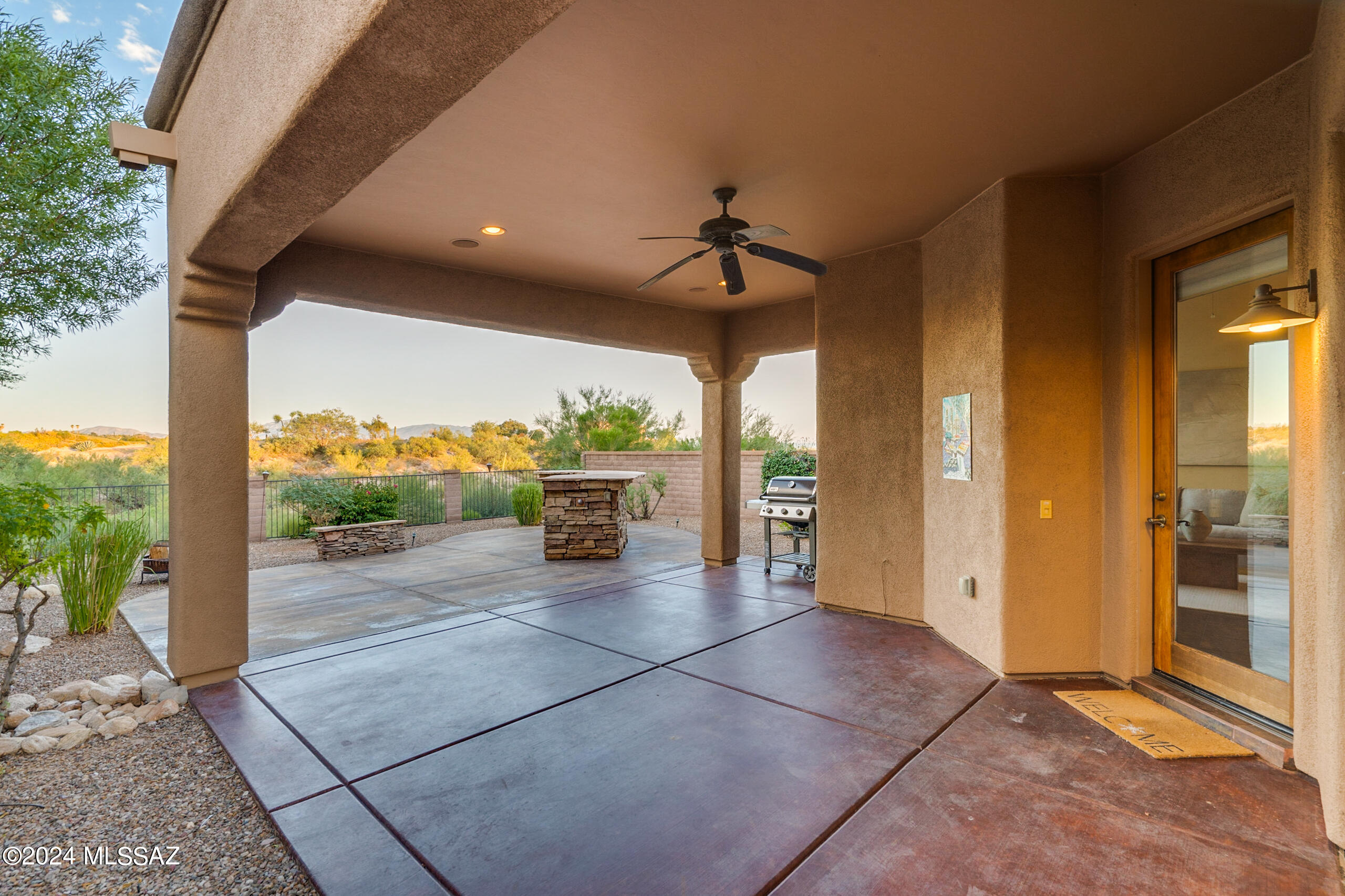 5784 N Loft Lane
