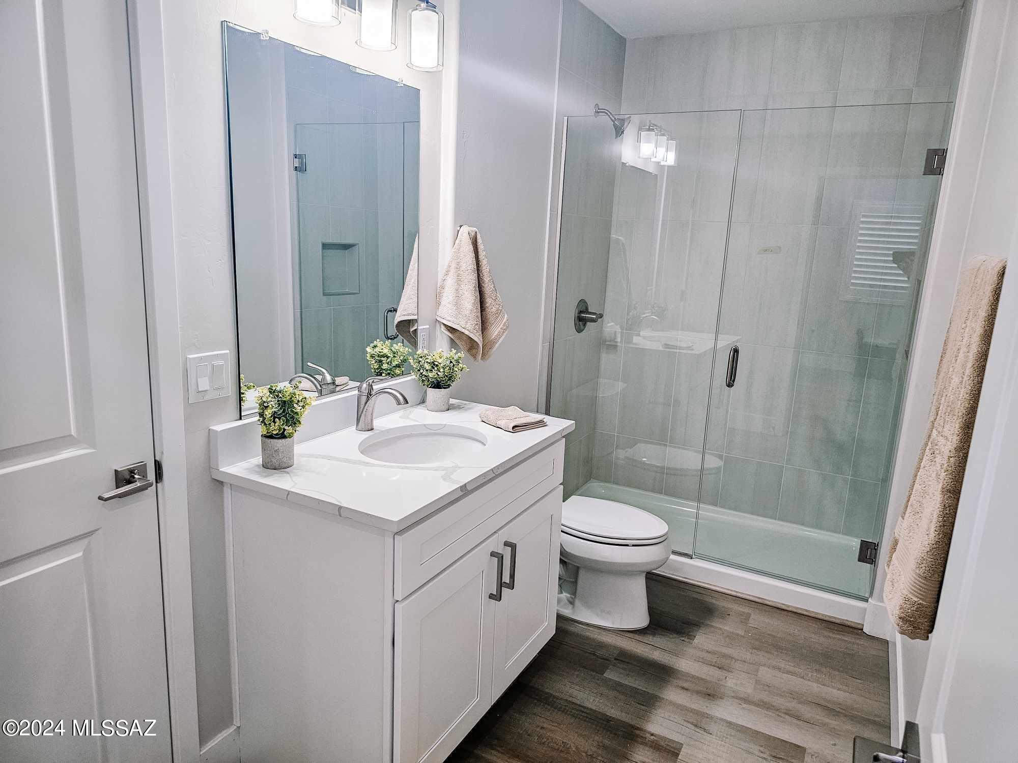 2032 E River Road Unit: 104