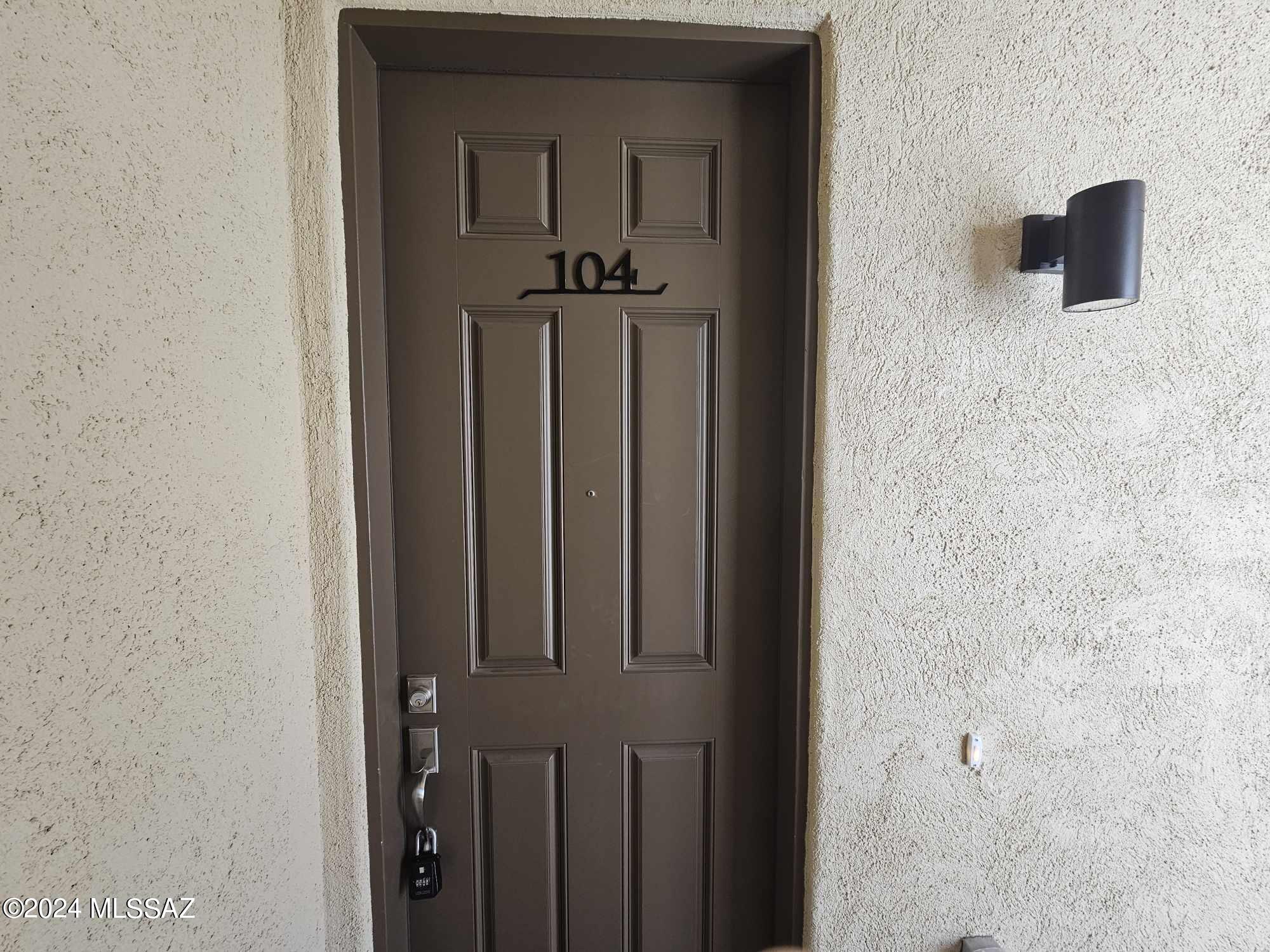 2032 E River Road Unit: 104