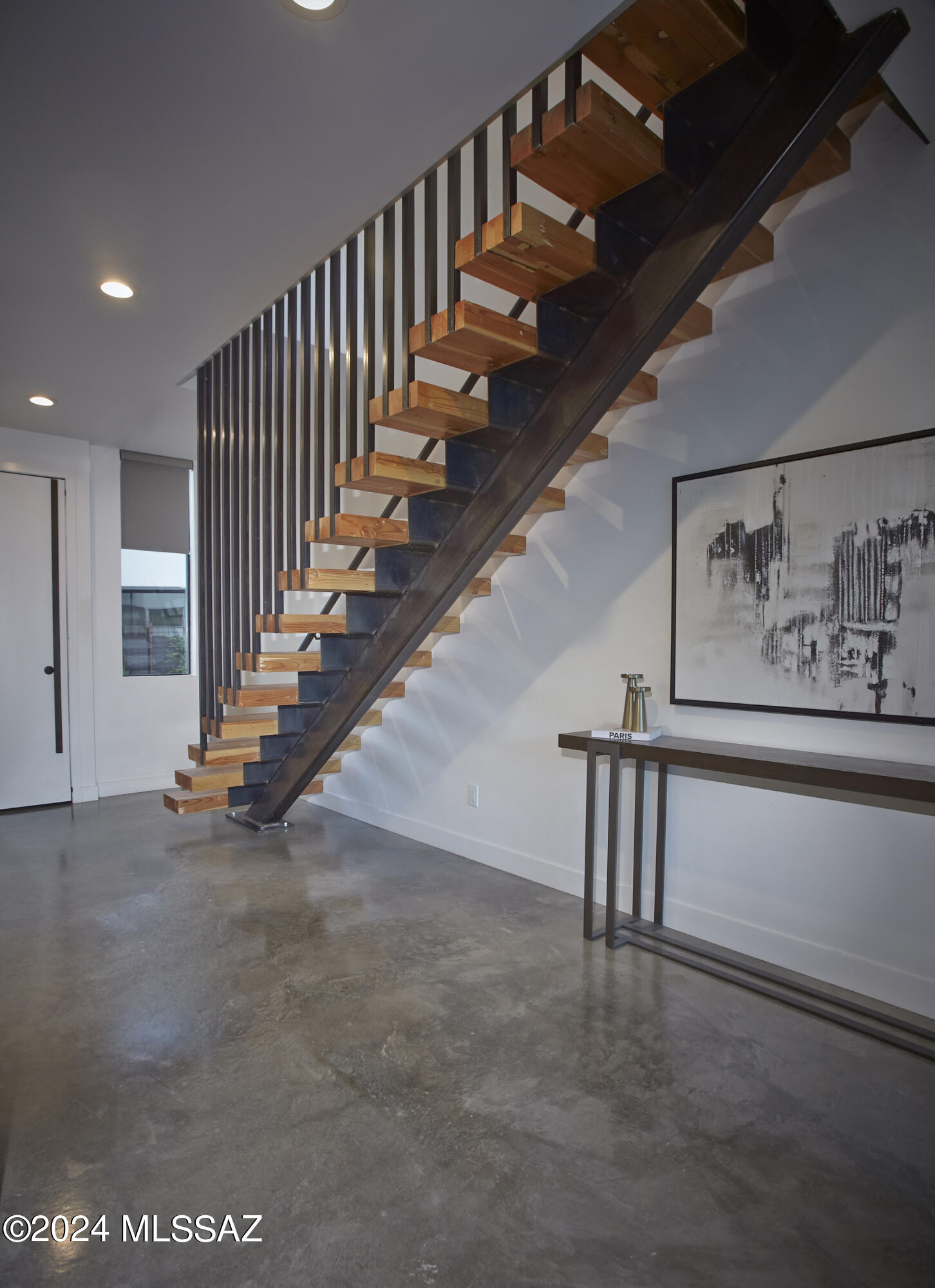 1373 W Sentinel View Loop