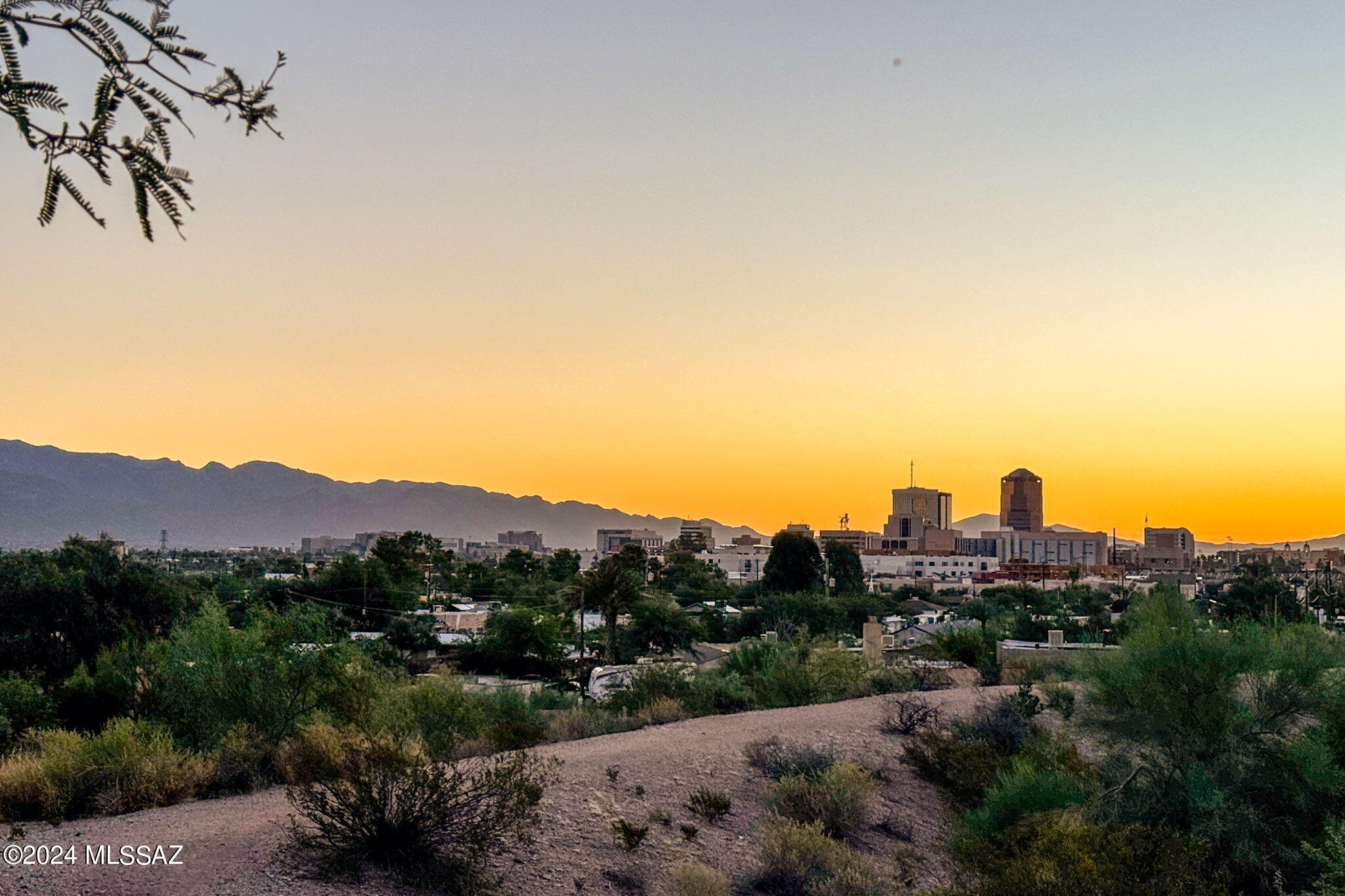 1373 W Sentinel View Loop