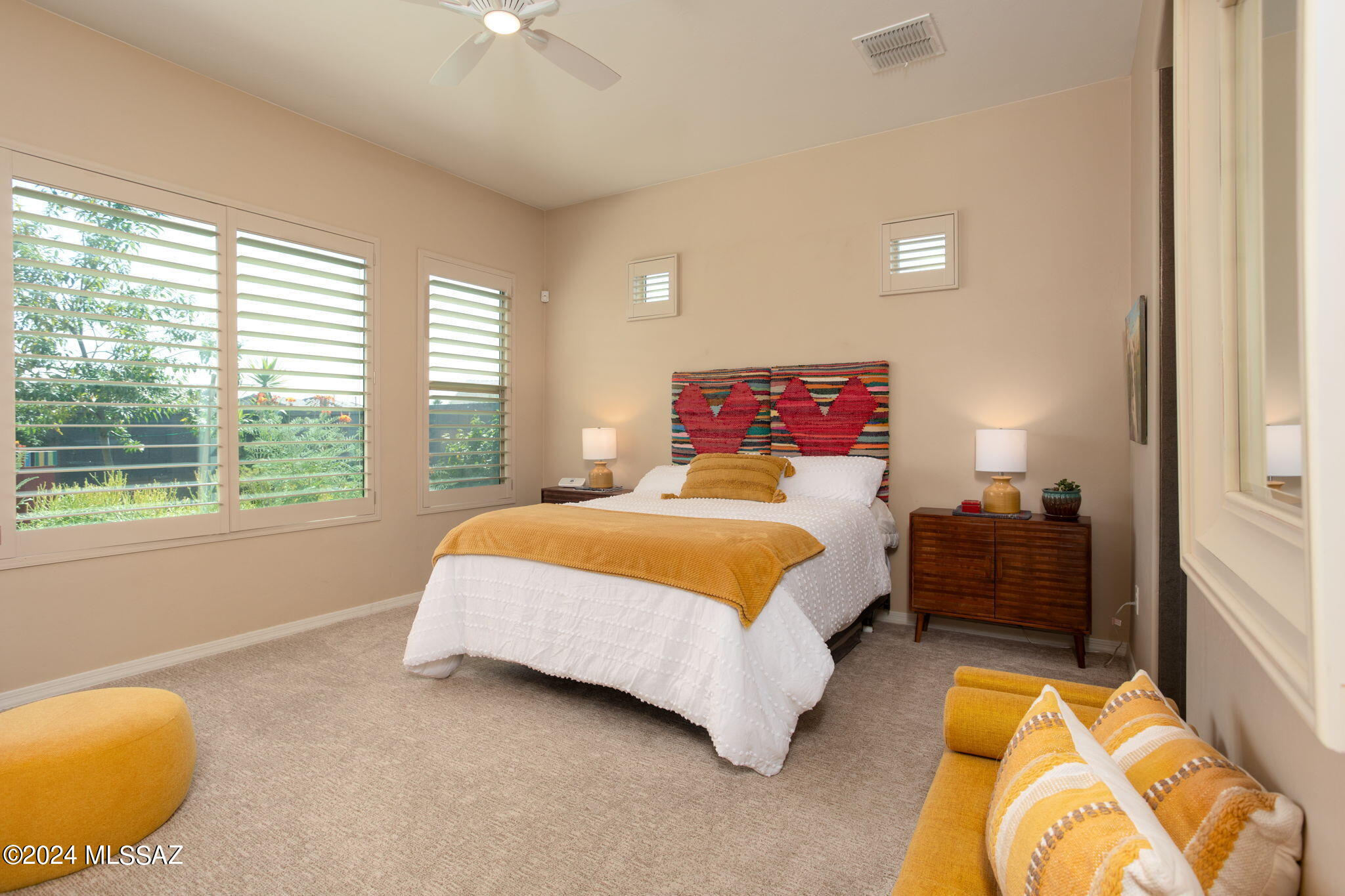 1095 W Rock Daisy Lane