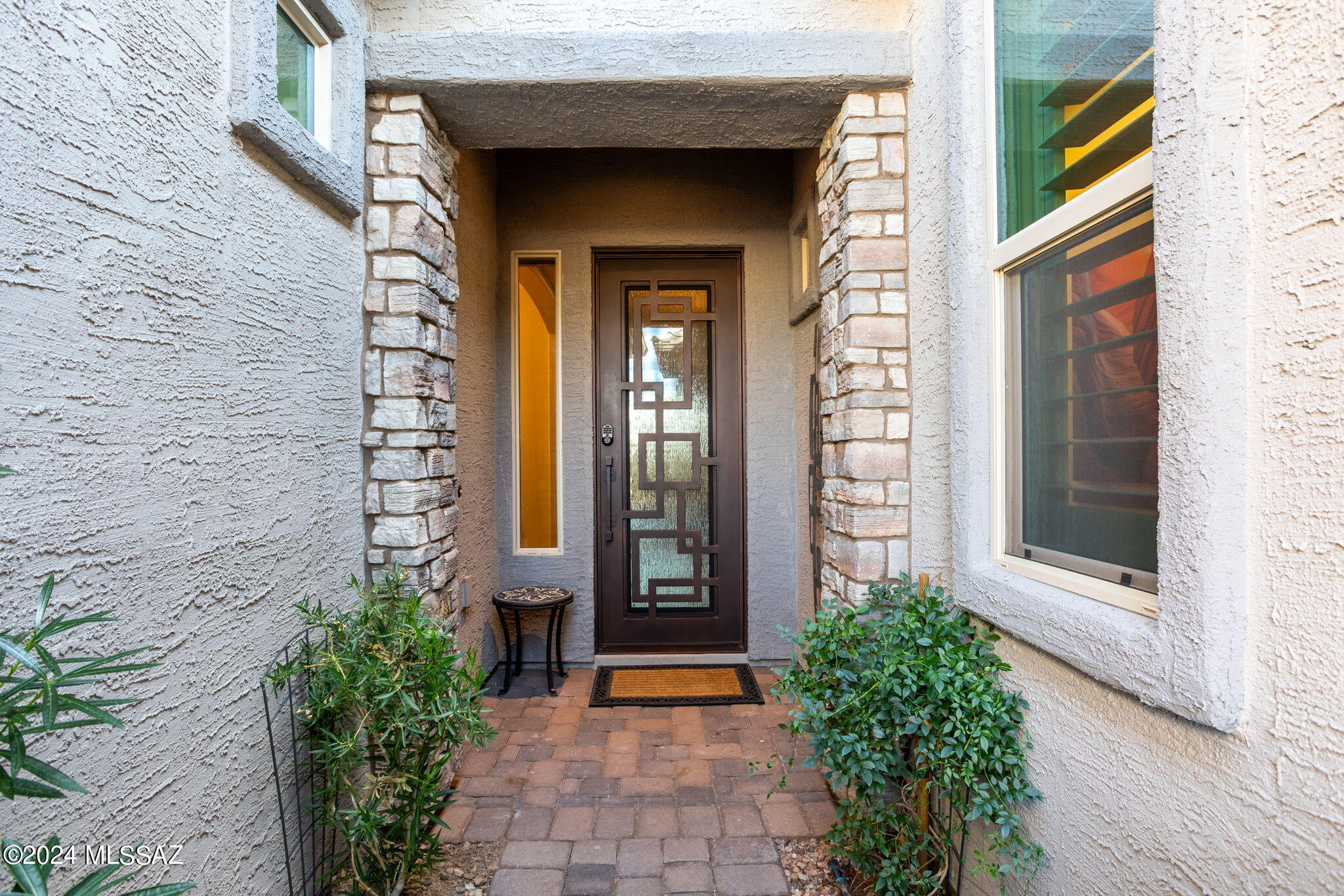 1095 W Rock Daisy Lane