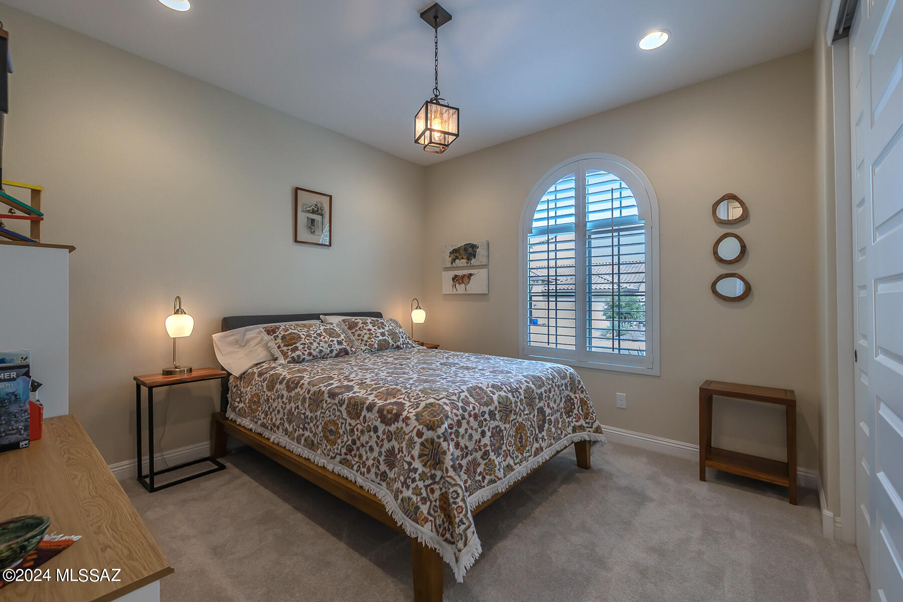 6811 W Cliff Spring Trail