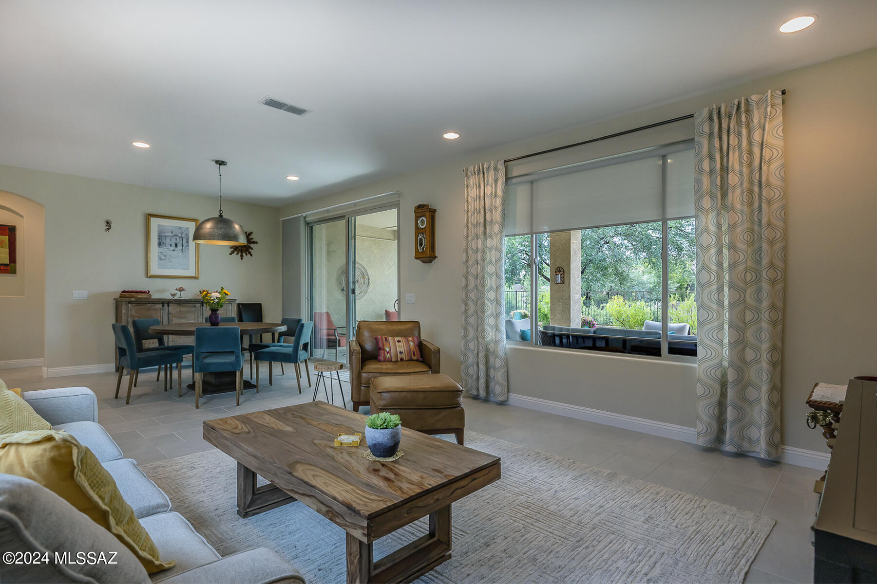 6811 W Cliff Spring Trail