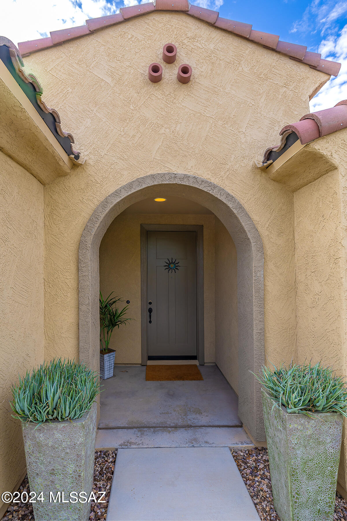 6811 W Cliff Spring Trail