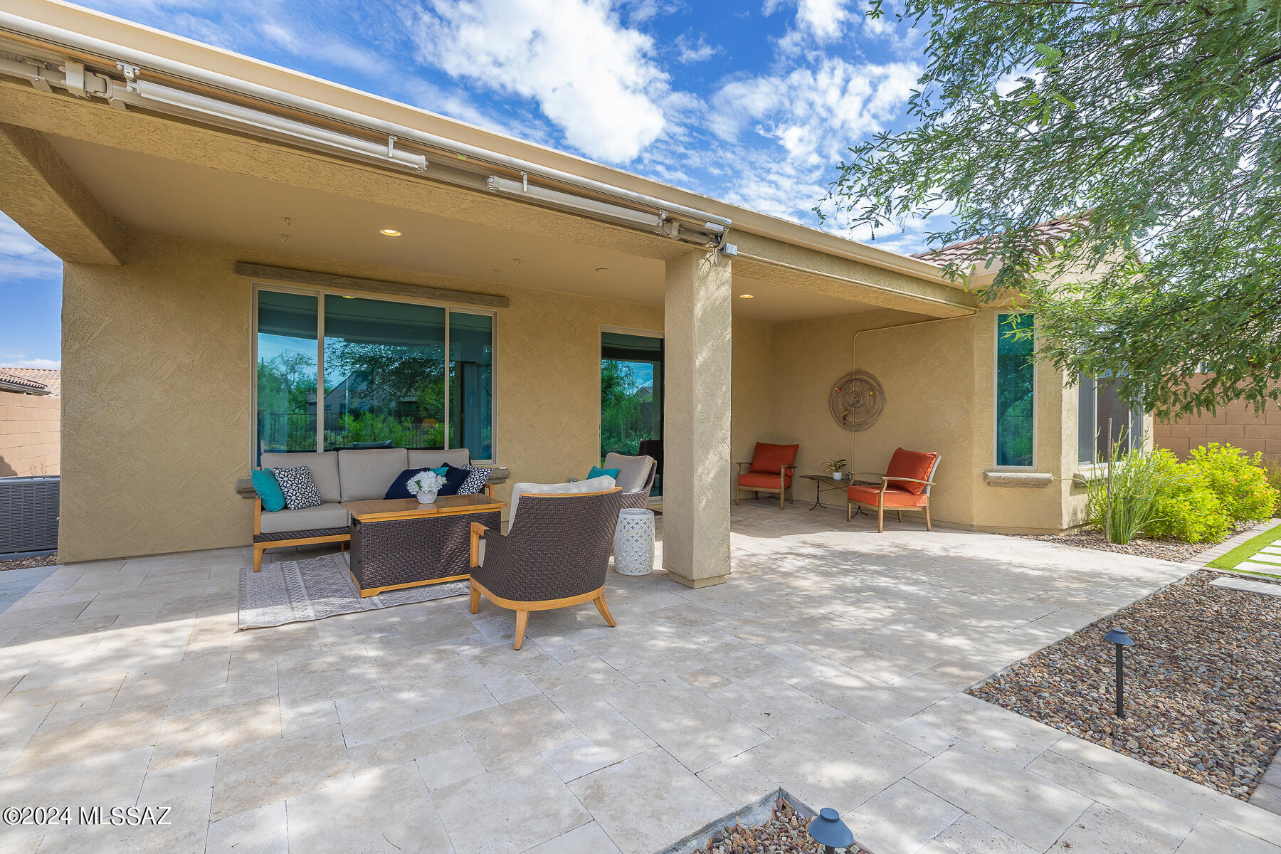 6811 W Cliff Spring Trail