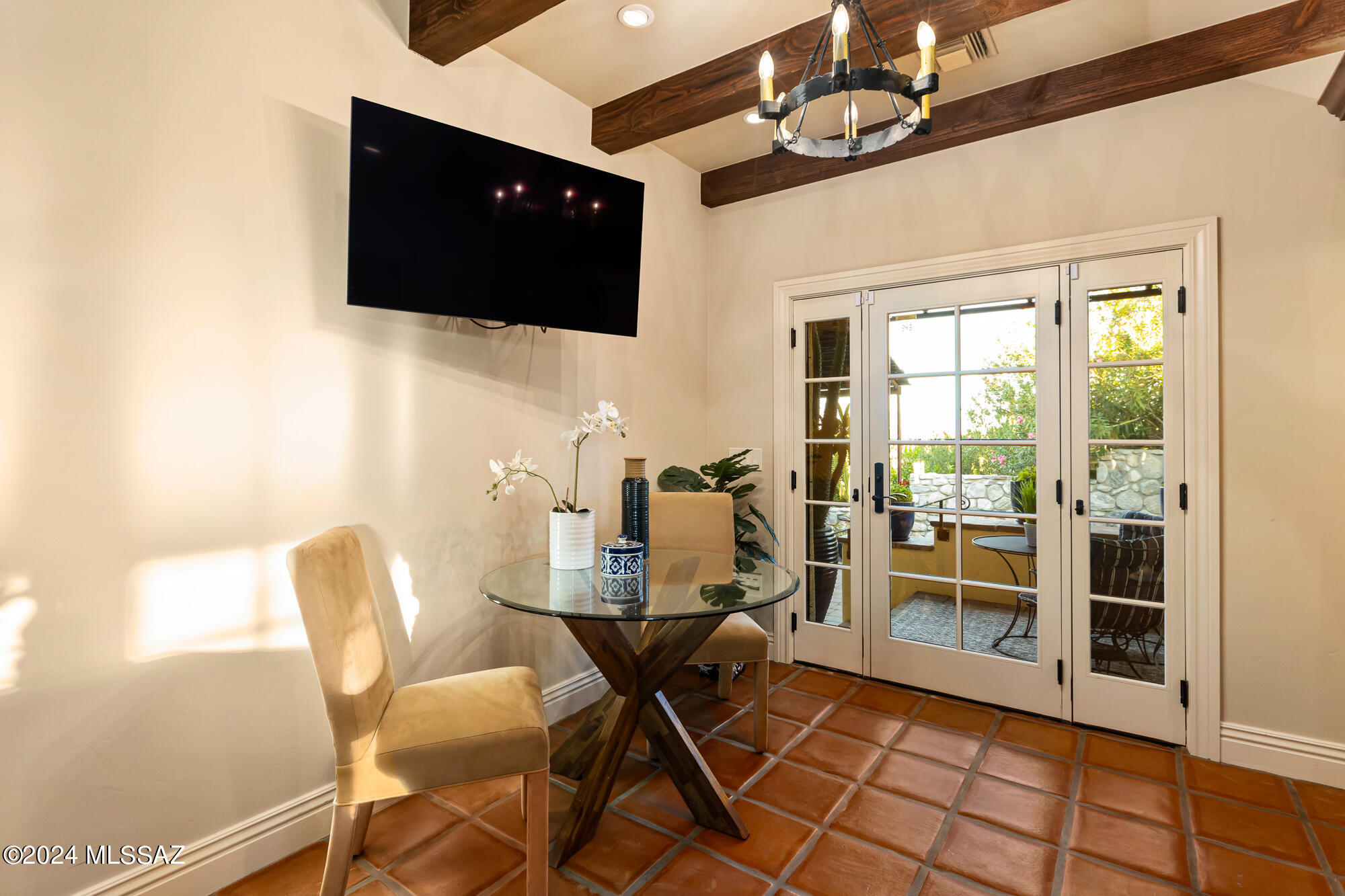 4801 N La Lomita