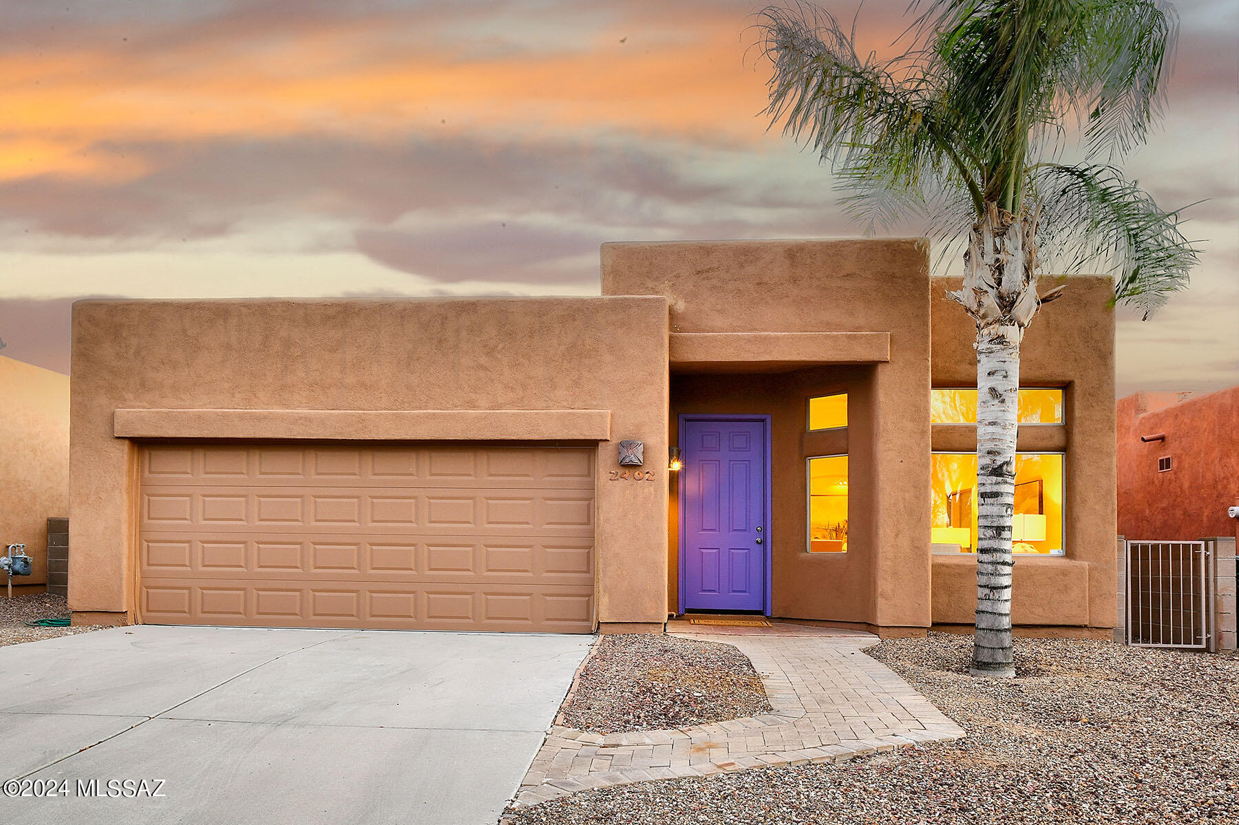 2402 E Moonrise Place