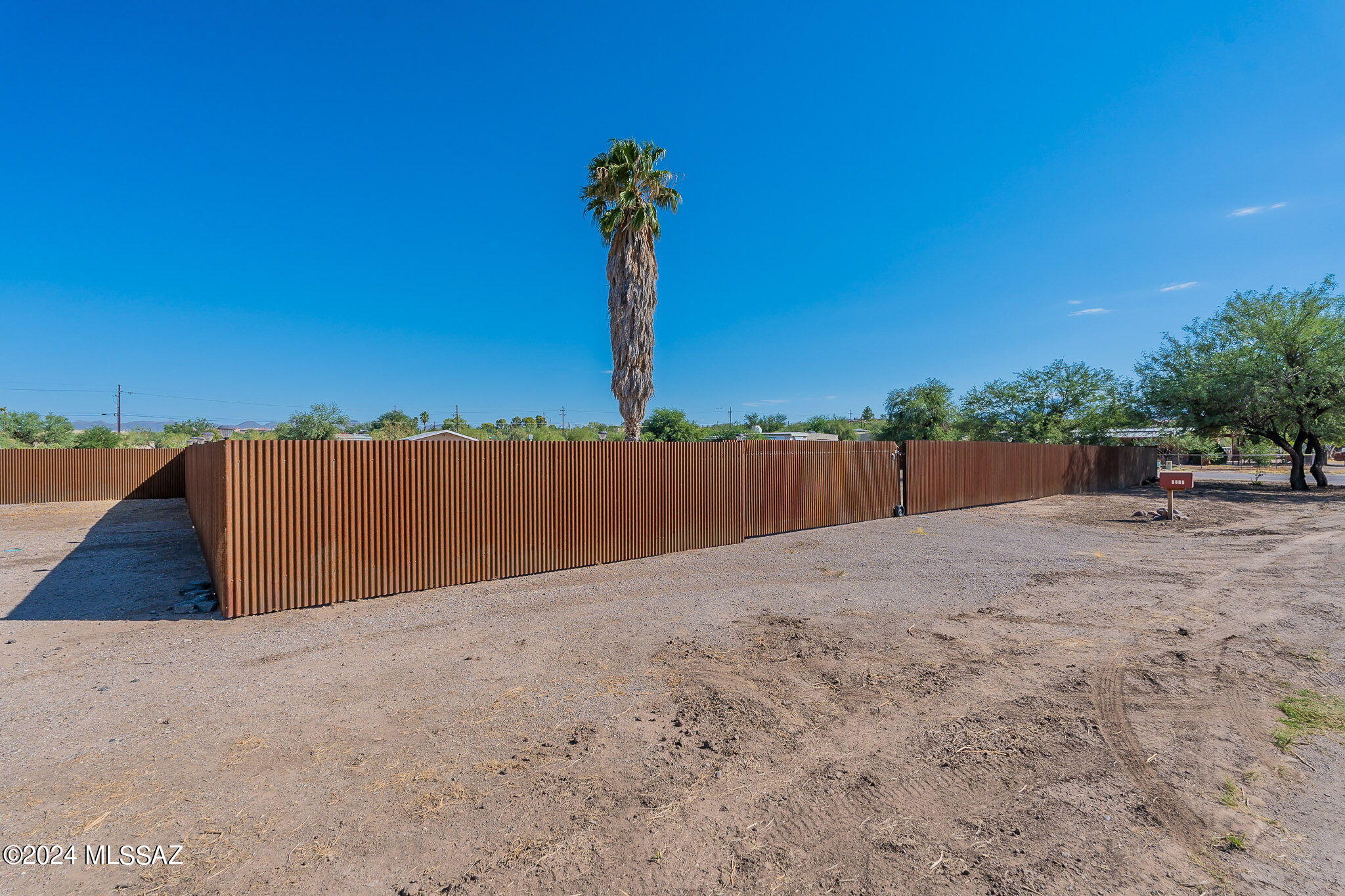 5354 W Calle Cayeus