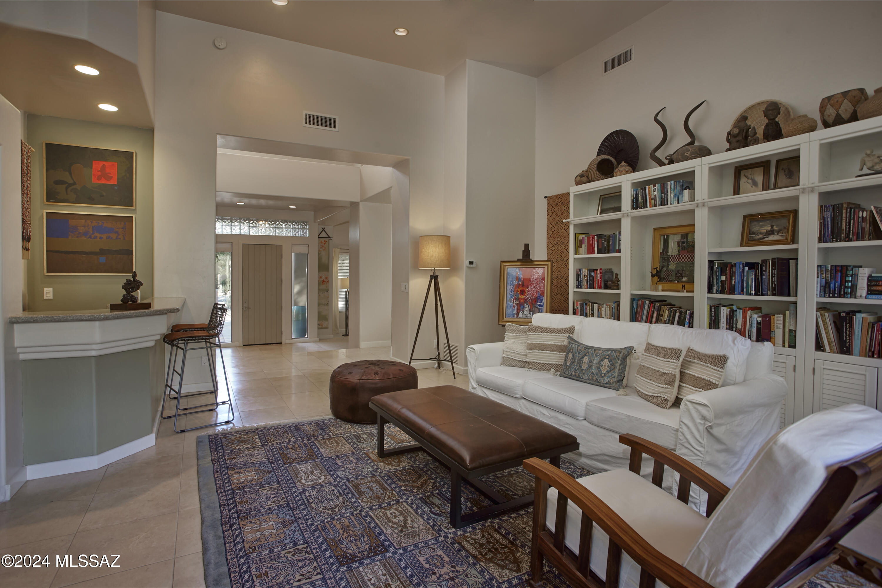 6439 N Desert Wind Circle