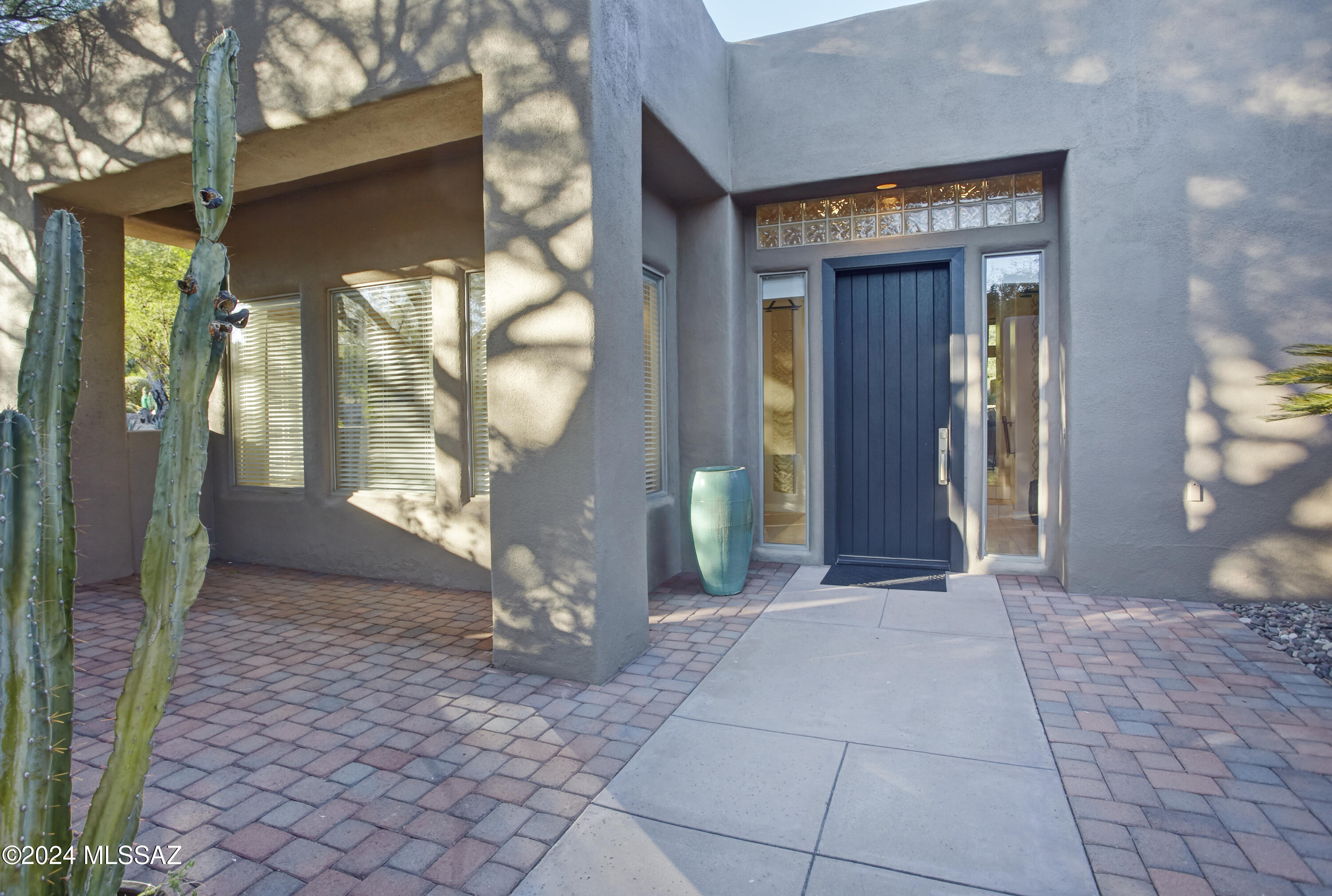6439 N Desert Wind Circle