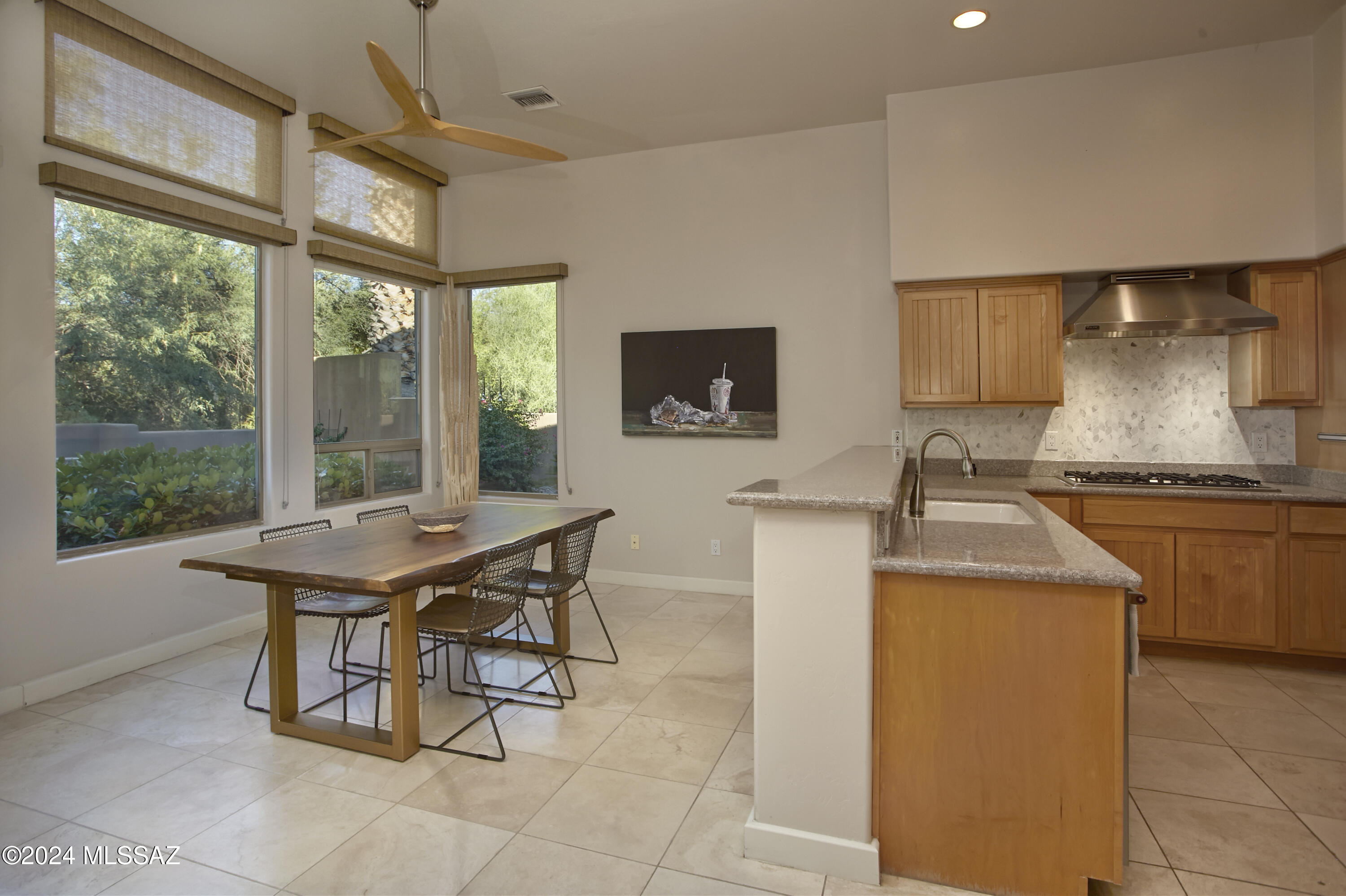 6439 N Desert Wind Circle