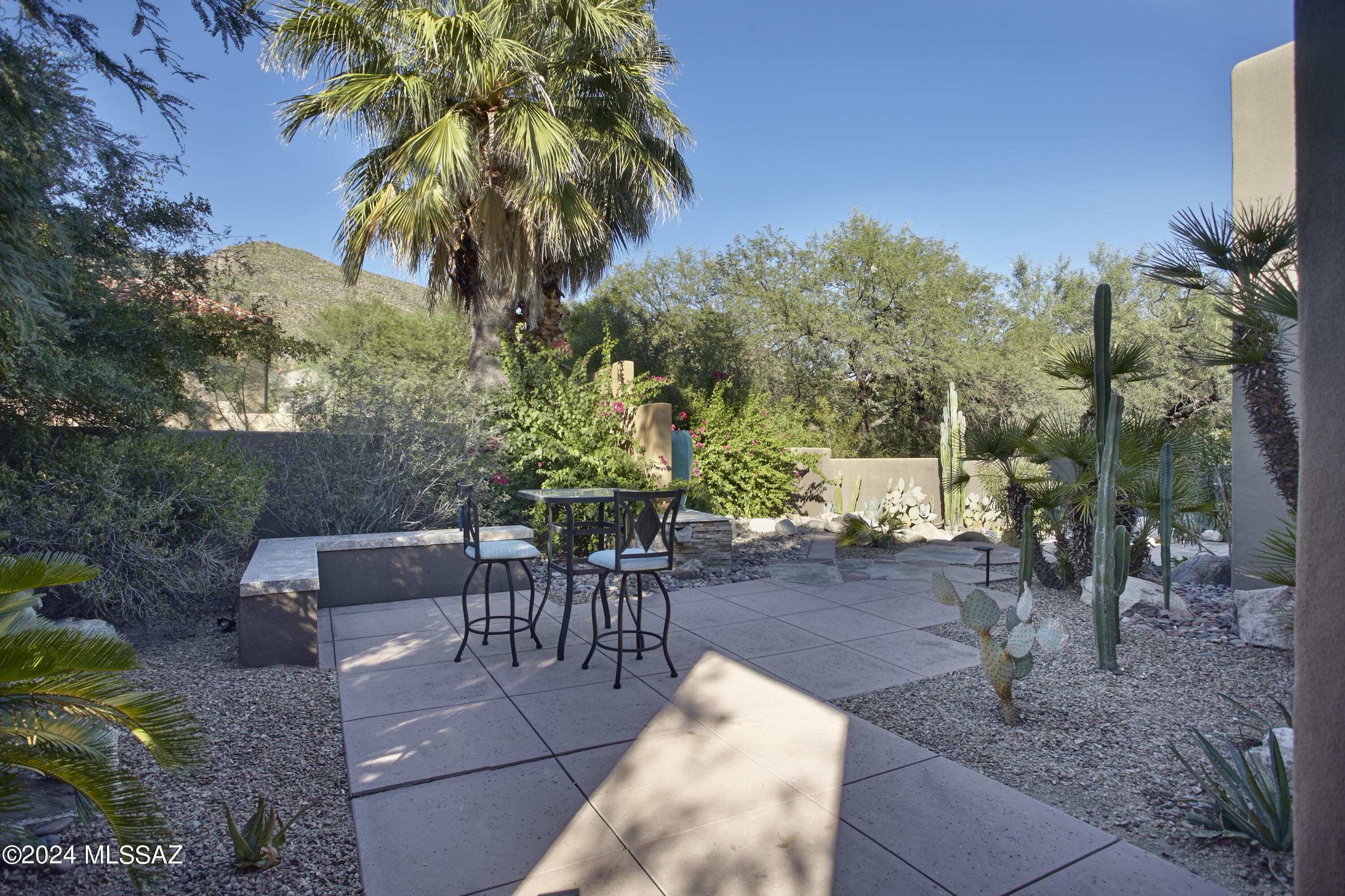 6439 N Desert Wind Circle
