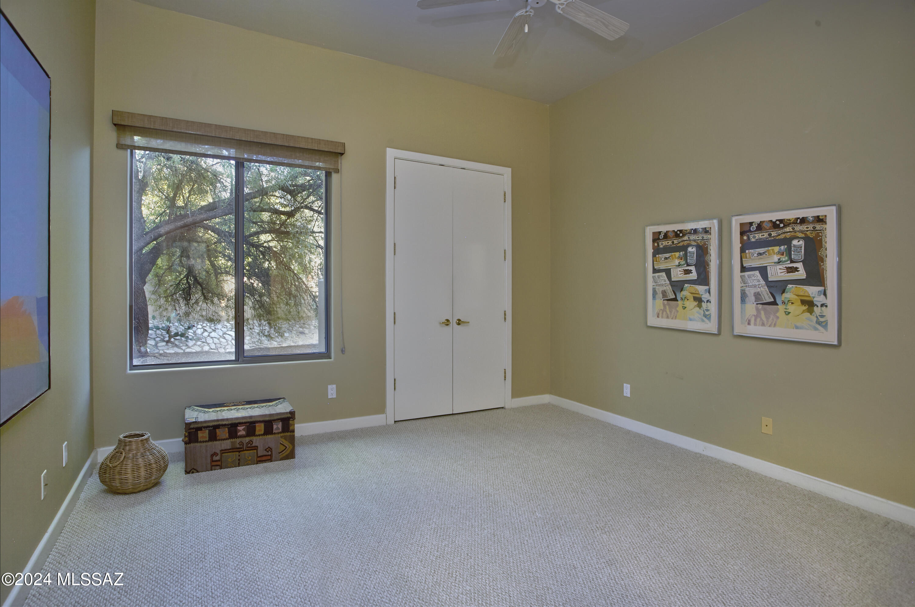 6439 N Desert Wind Circle