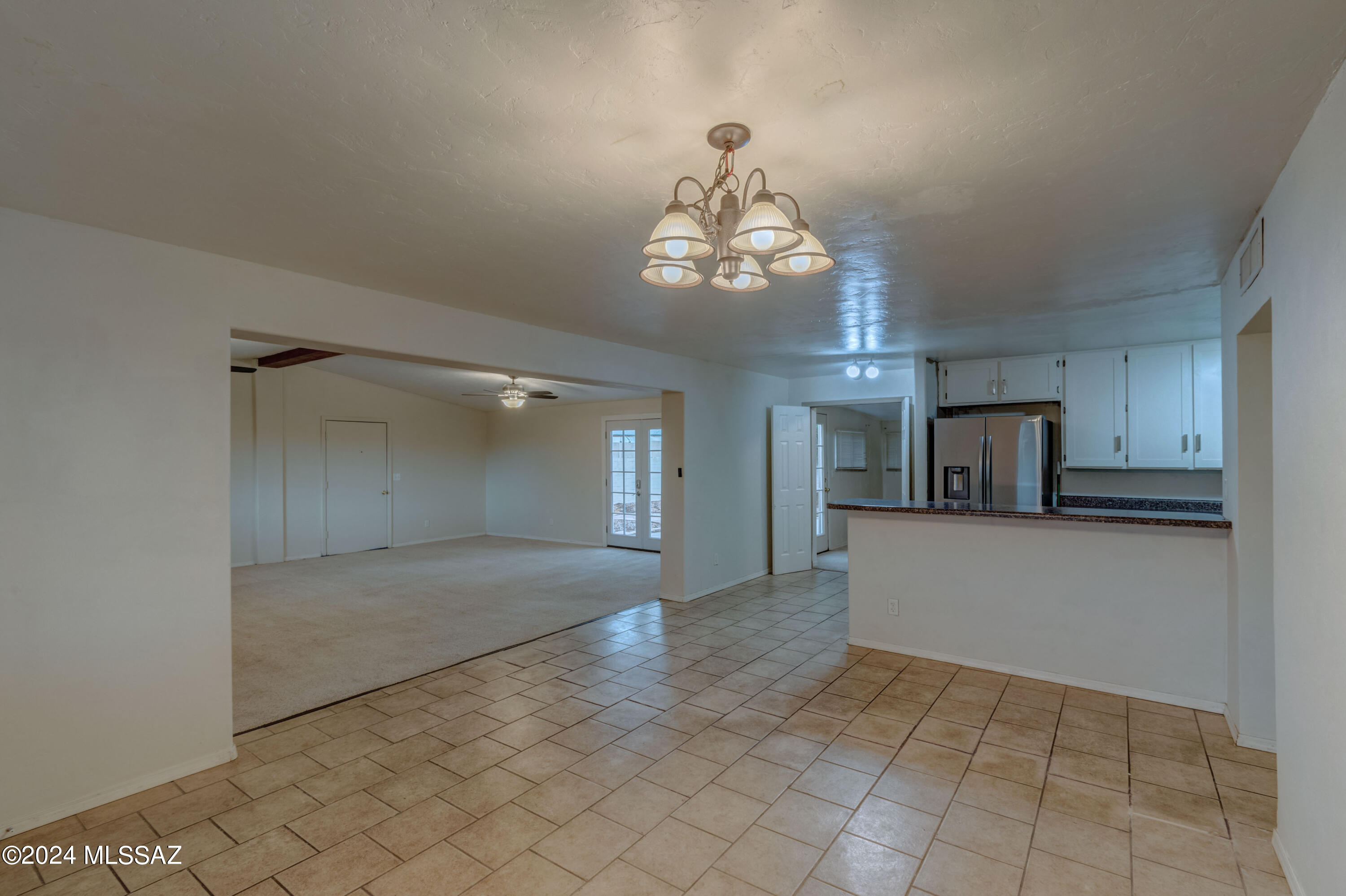 3324 E Silverlake Road