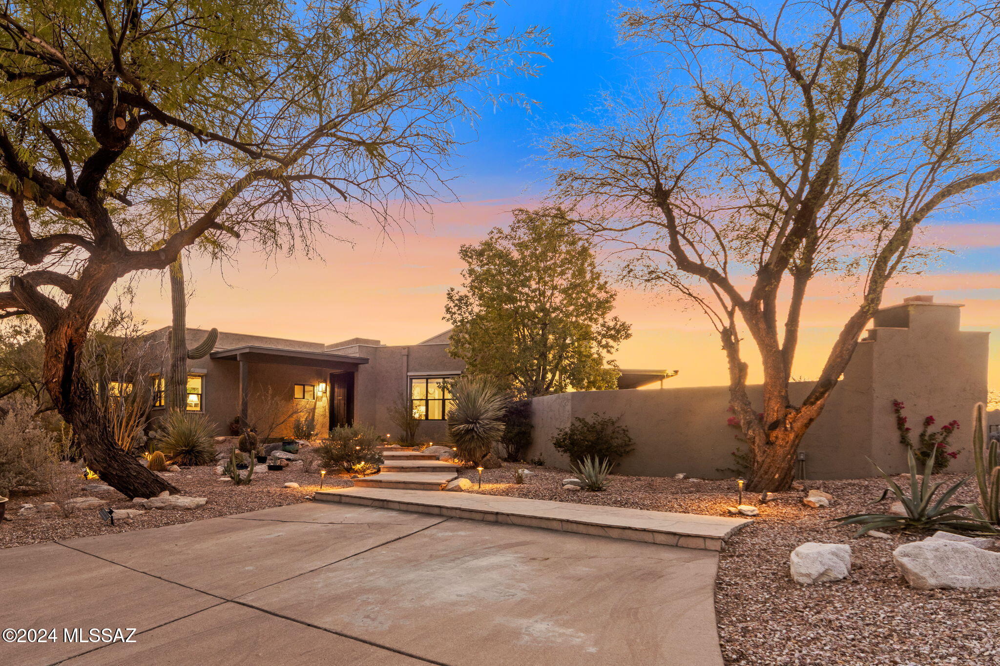 3732 E Windy Point Drive