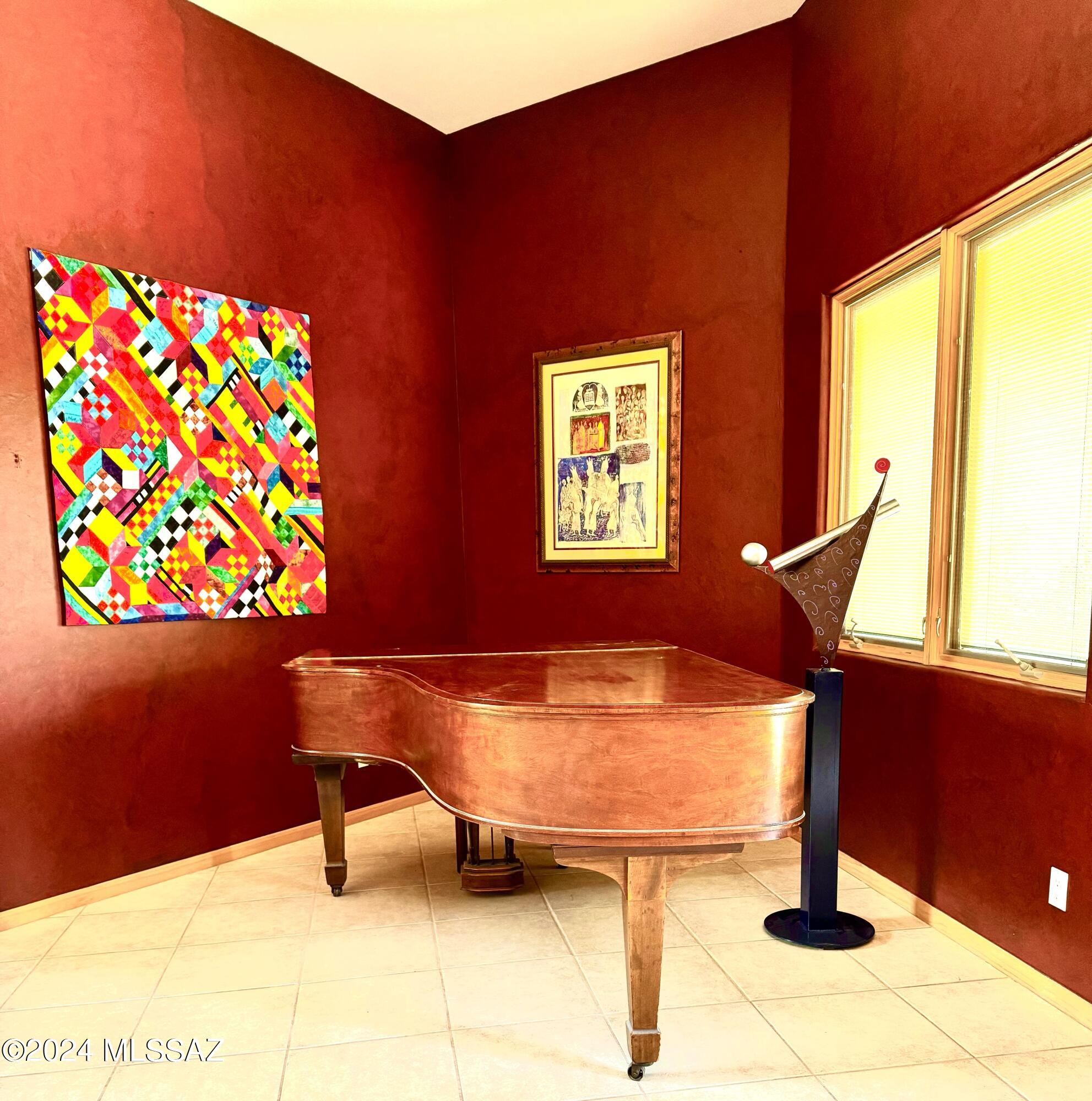 5831 N Calle Grandeza Ph