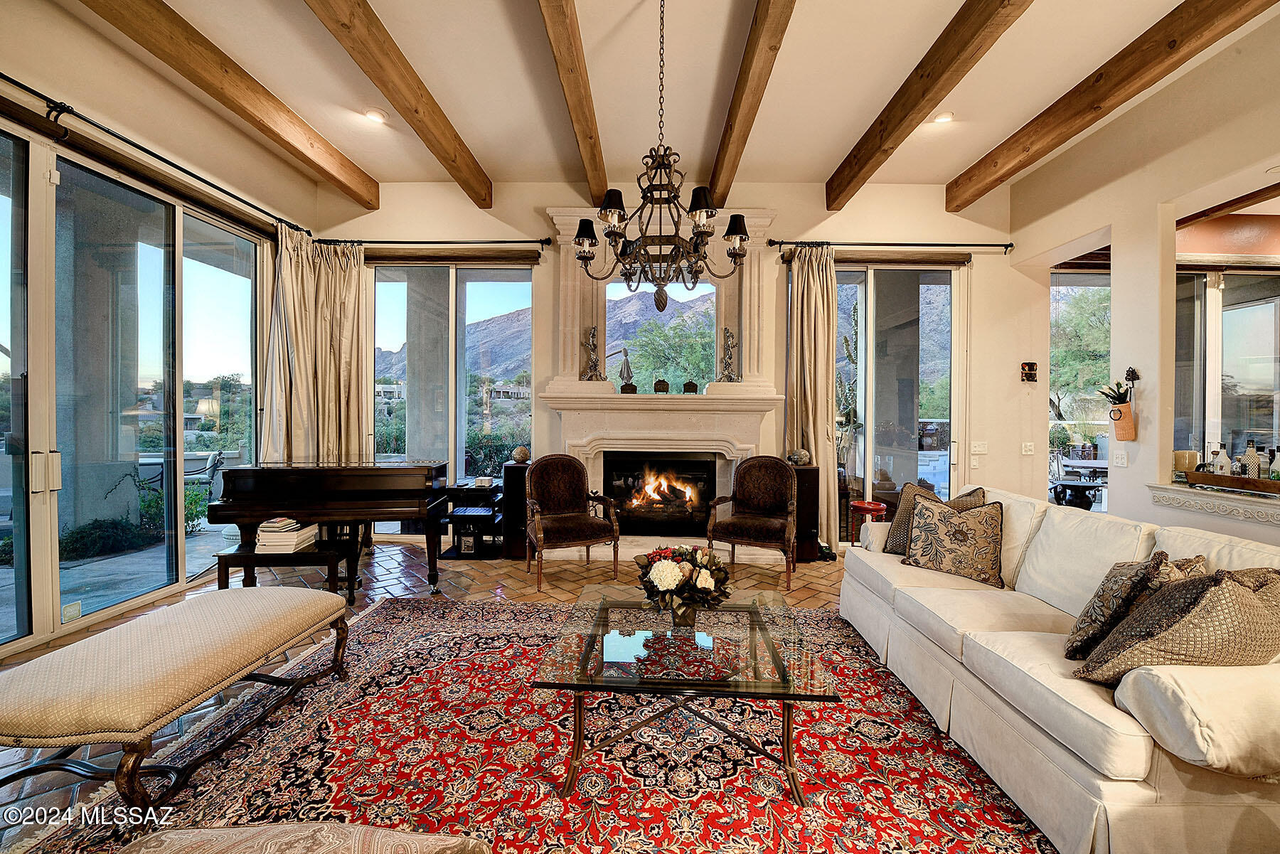 5901 E Placita Primitiva