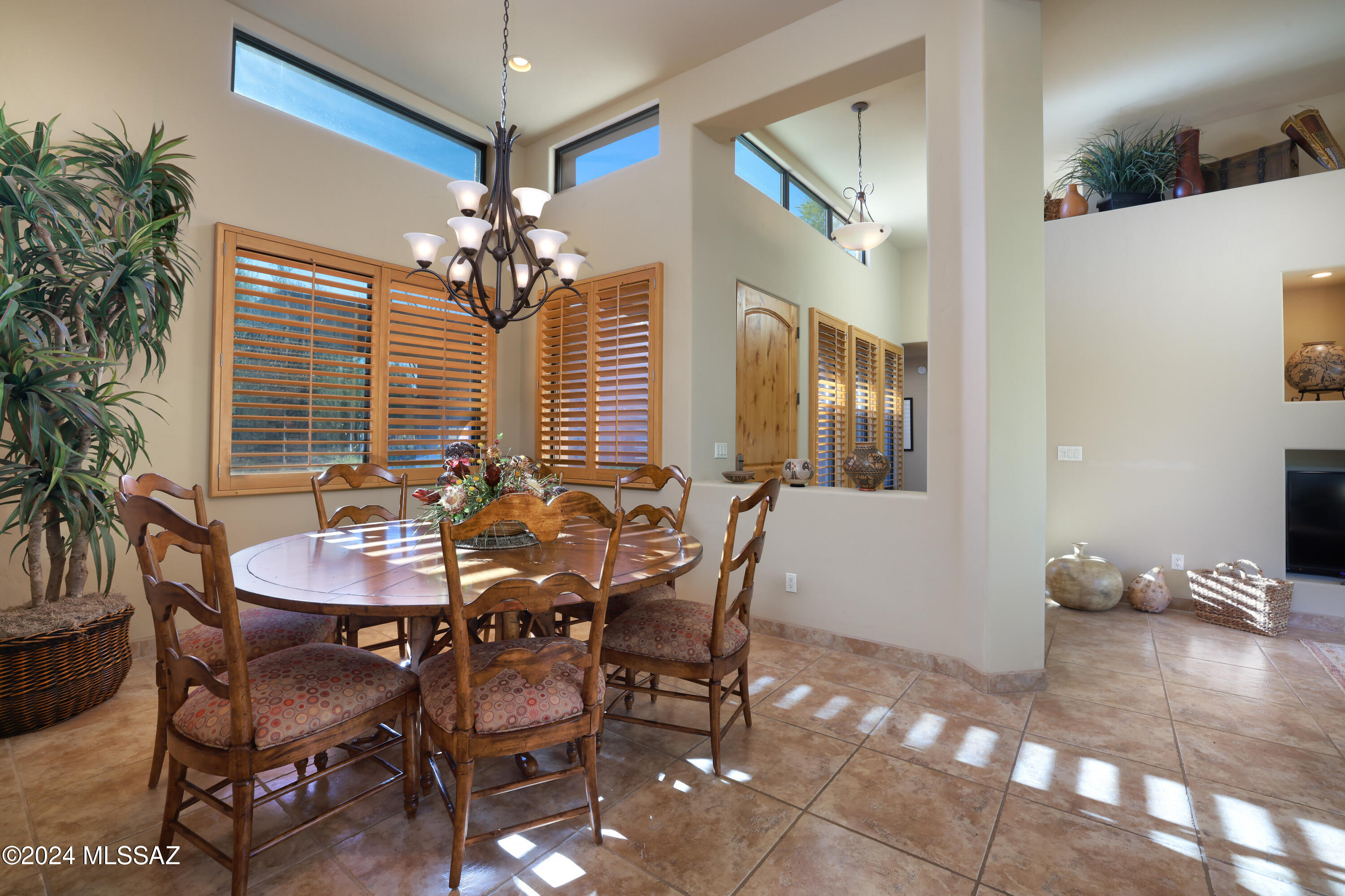 5603 W Silent Wash Place