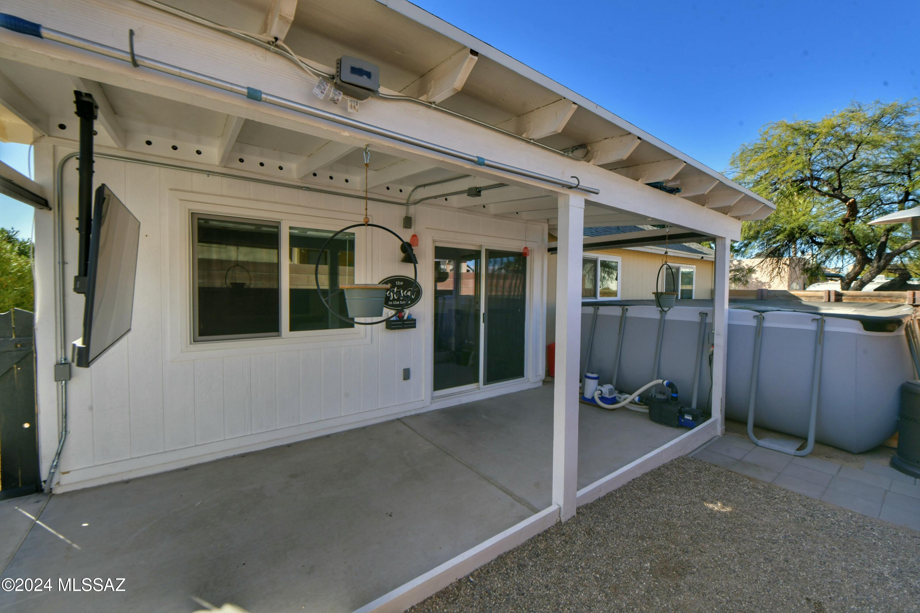 2730 W Camino Ebano