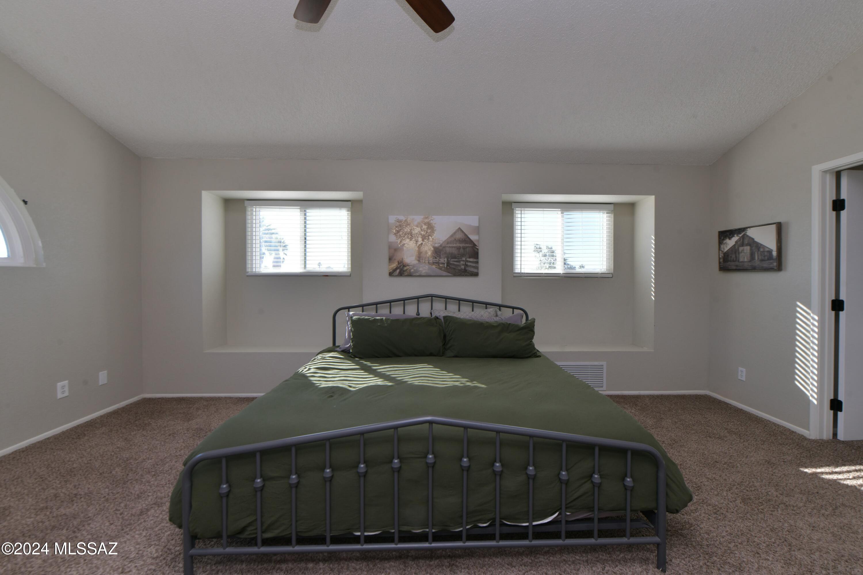 2730 W Camino Ebano