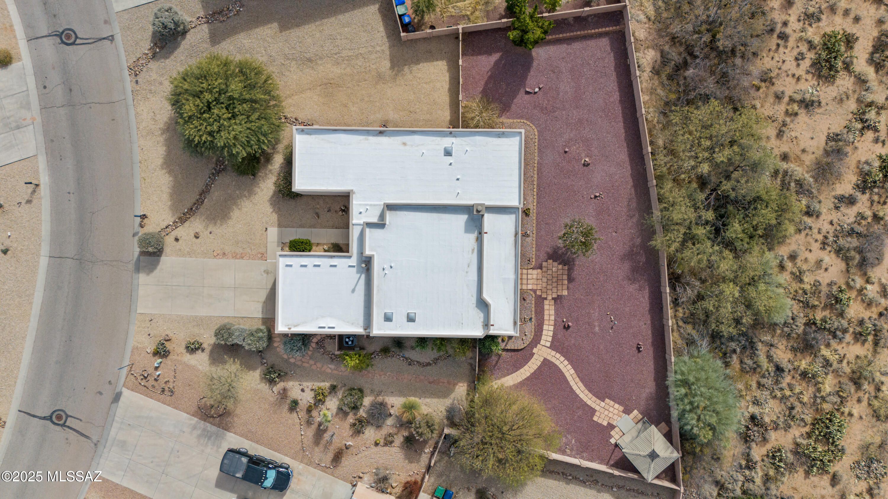 9326 S Avenida Mochuelo