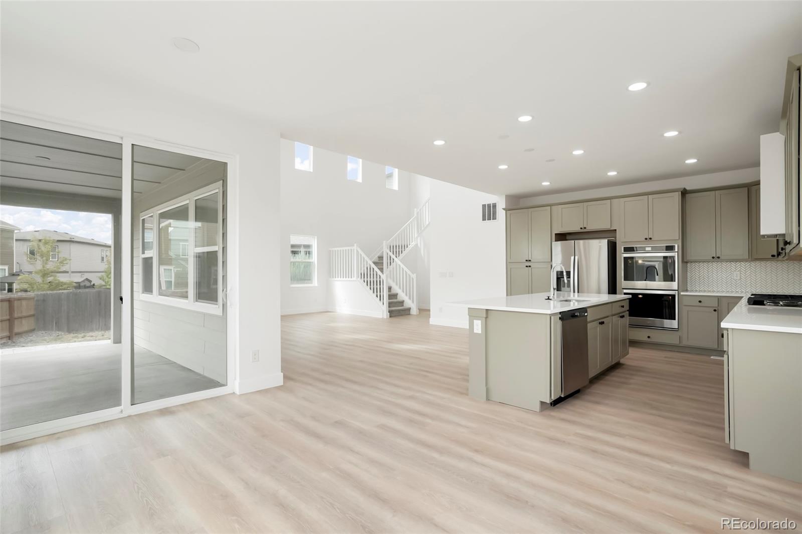 13342 Newport Circle