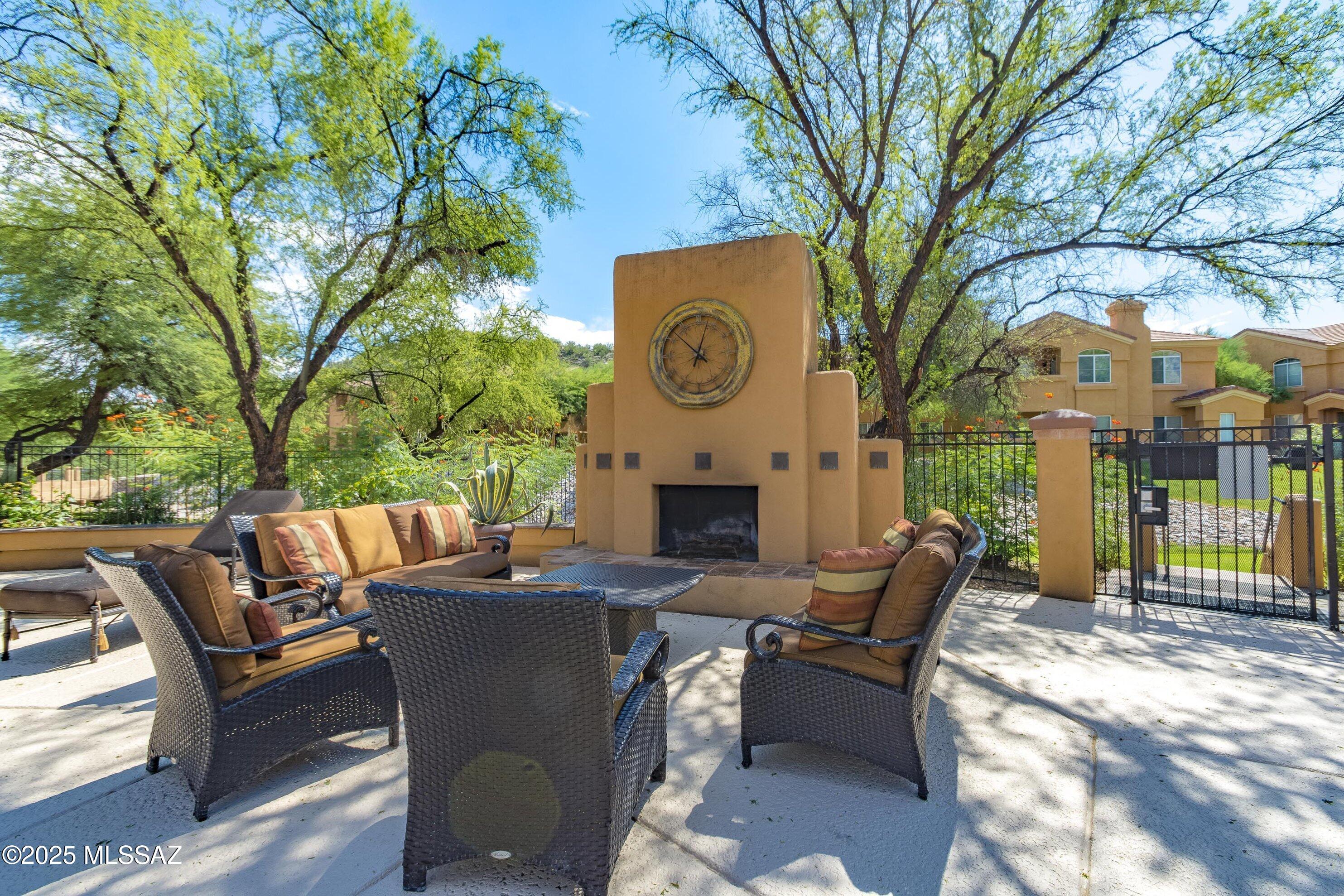 7050 E Sunrise Drive 18204