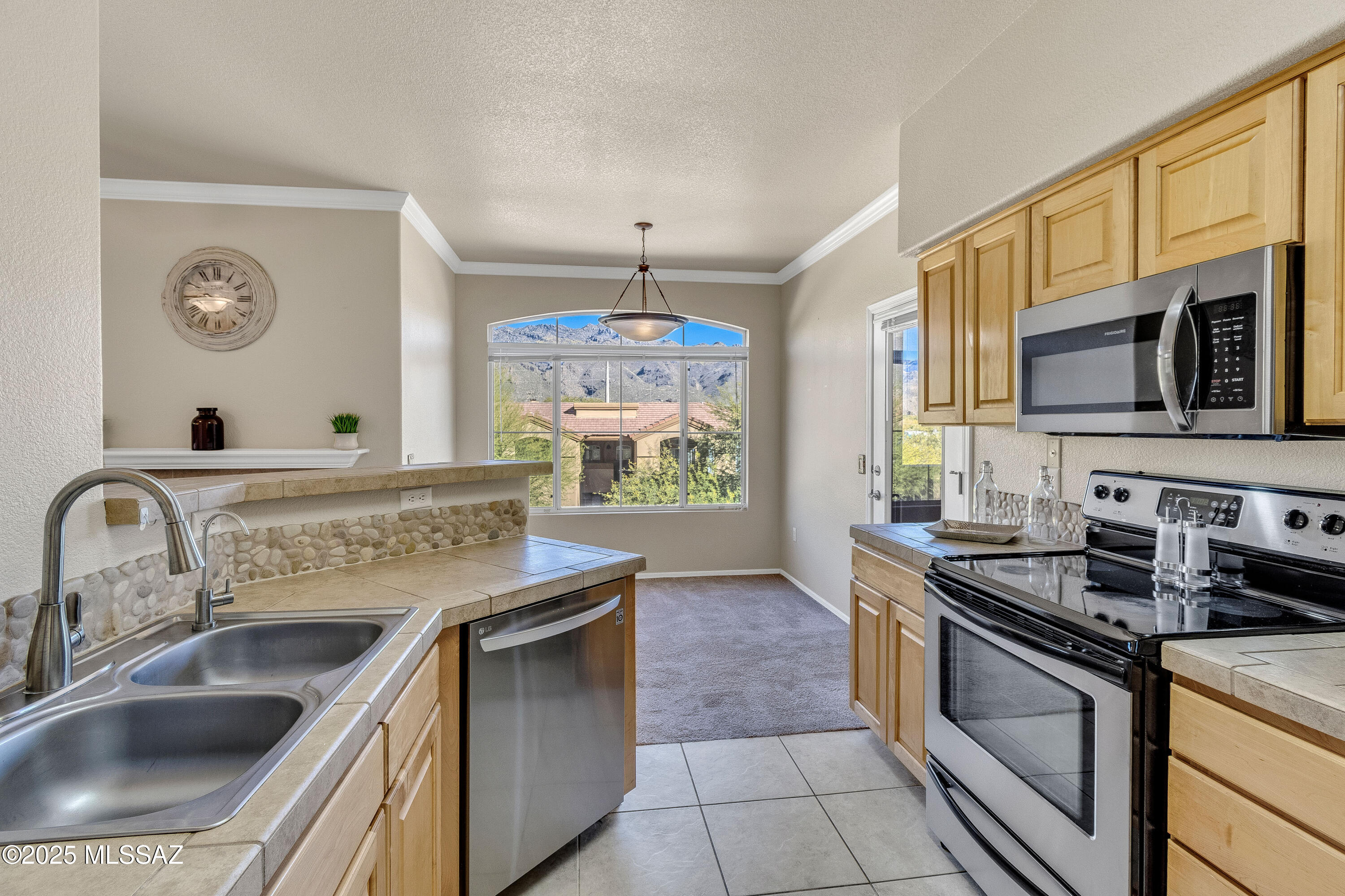 7050 E Sunrise Drive 18204