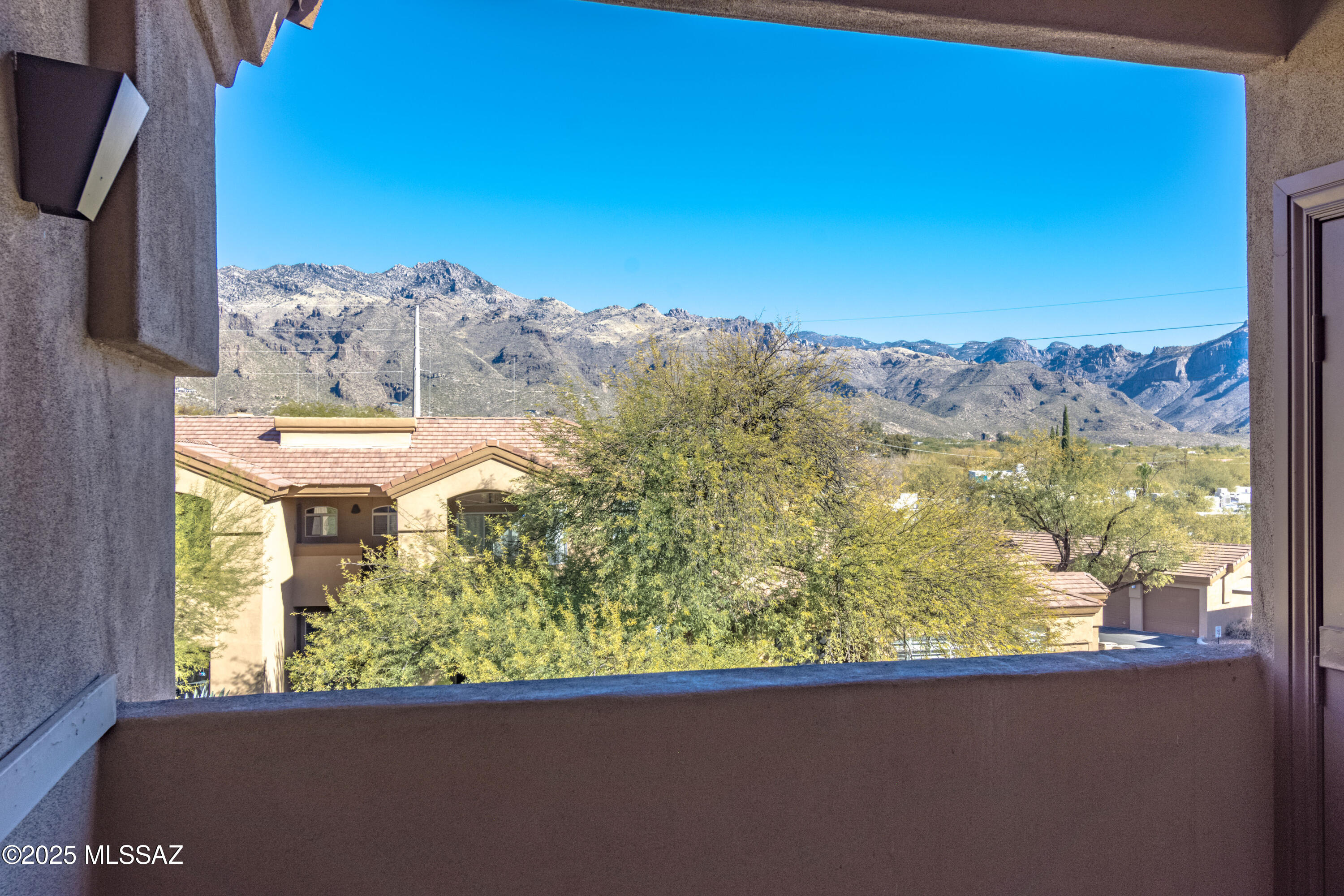7050 E Sunrise Drive 18204