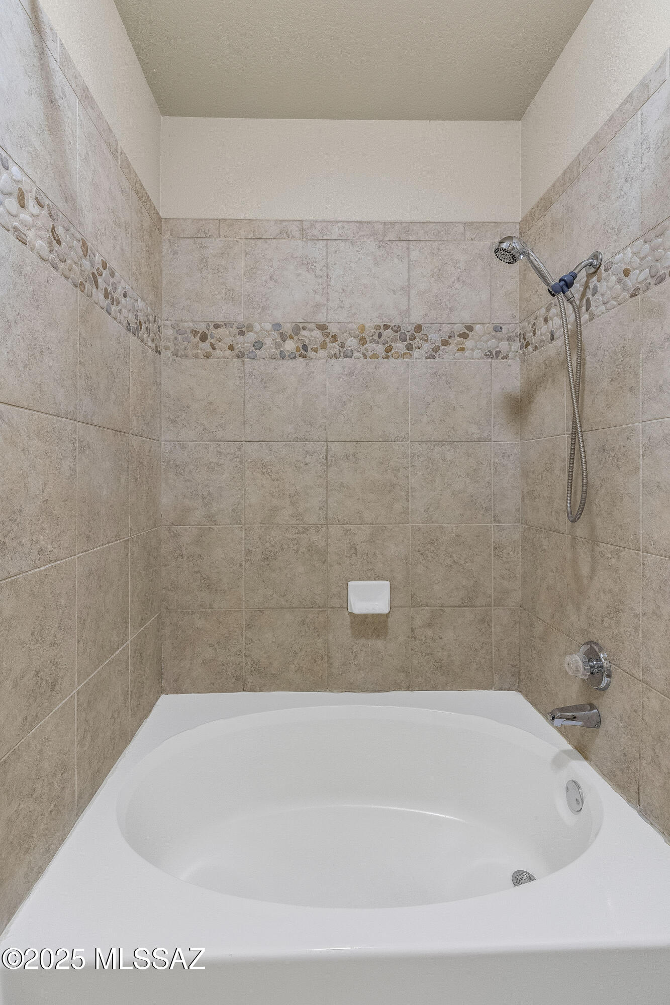 7050 E Sunrise Drive 18204