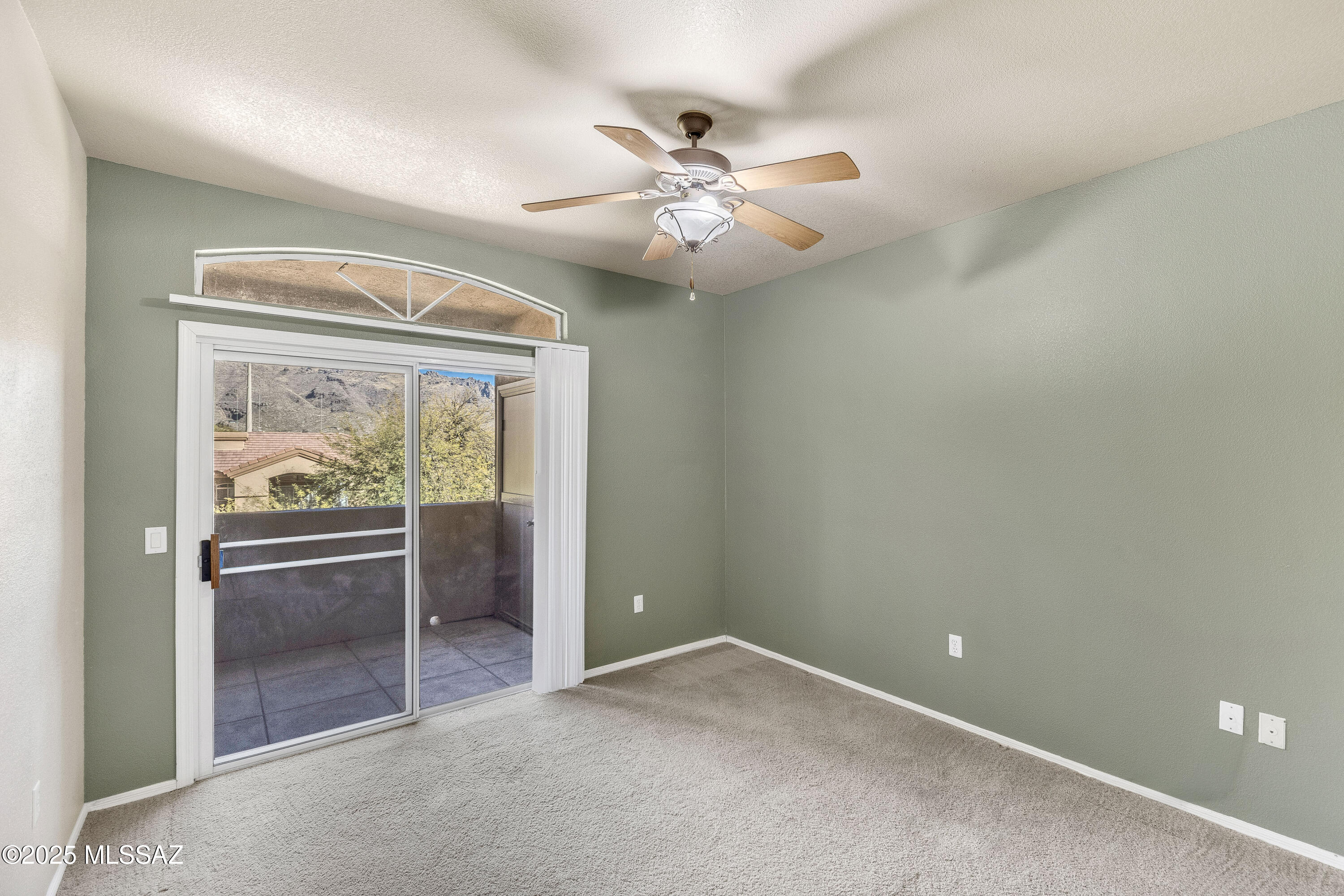7050 E Sunrise Drive 18204