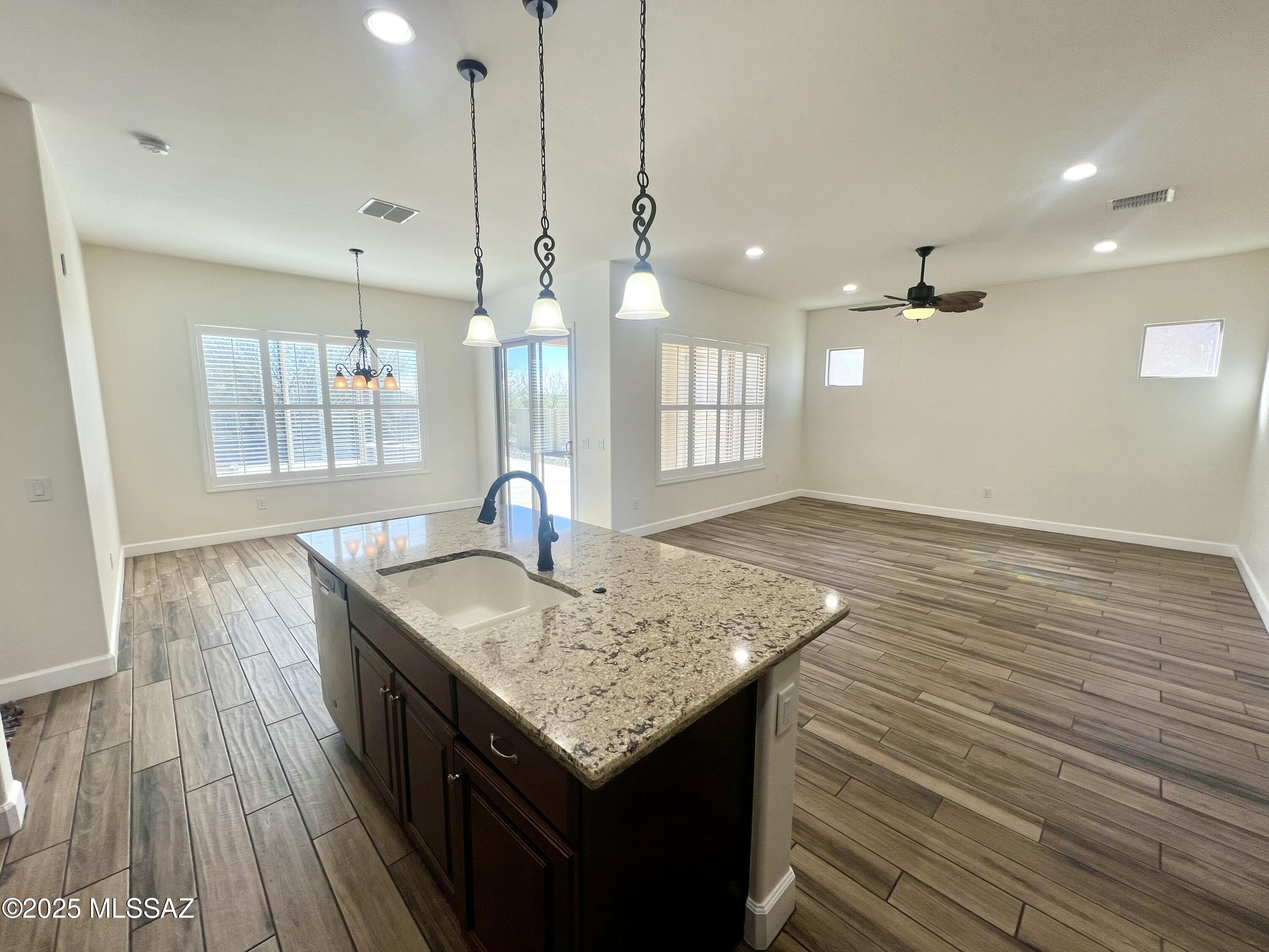 61673 E Dead Wood Trail
