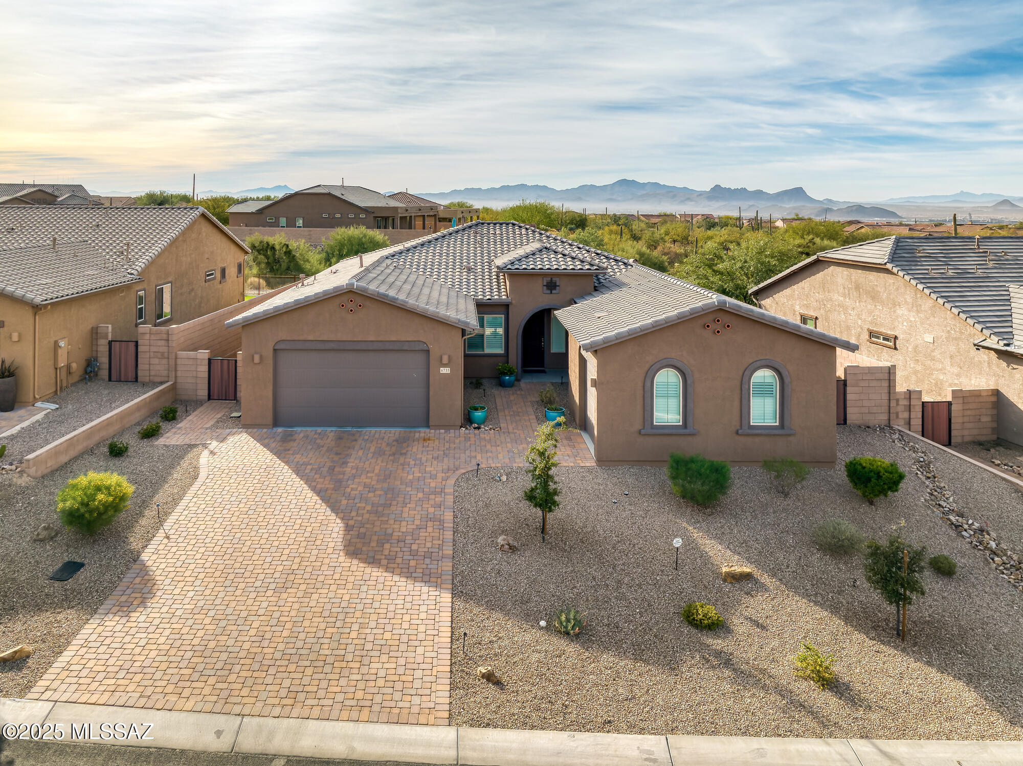 6735 W Red Hawk Place