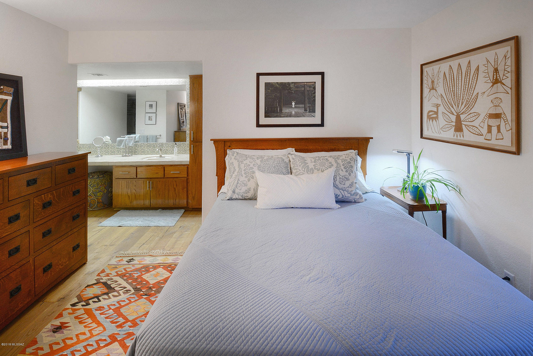 6751 N Paseo De Los Altos