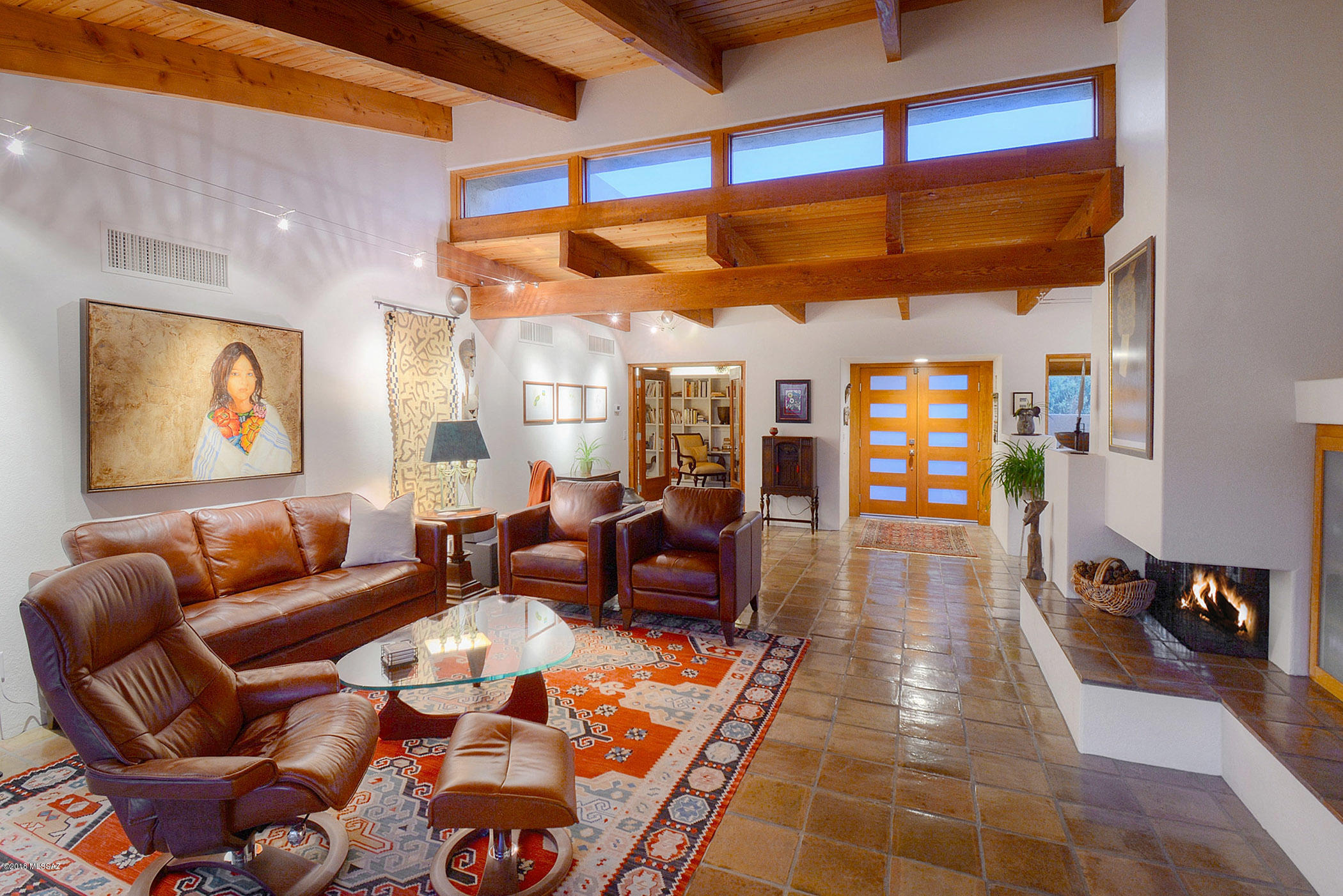 6751 N Paseo De Los Altos