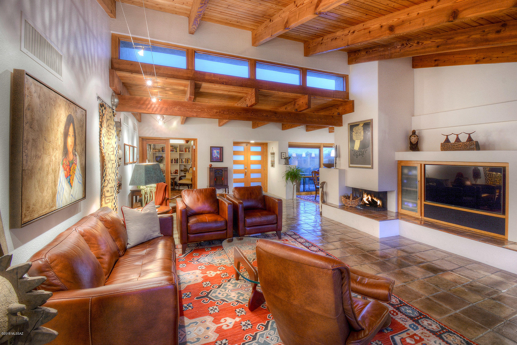6751 N Paseo De Los Altos