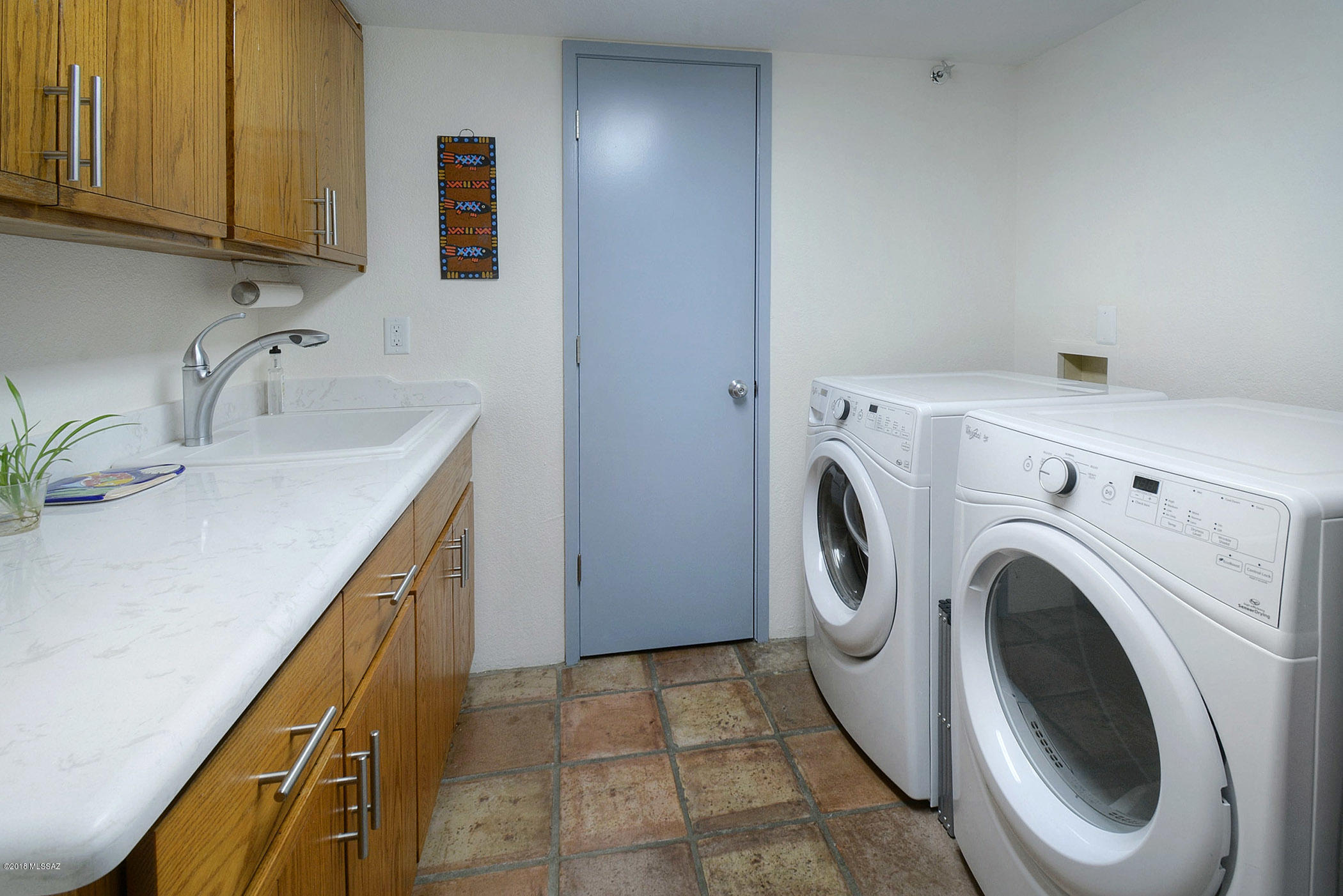 6751 N Paseo De Los Altos
