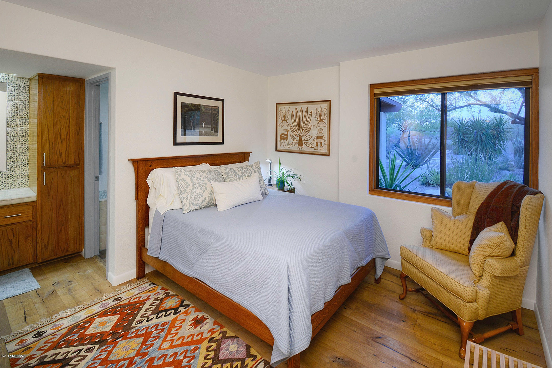 6751 N Paseo De Los Altos