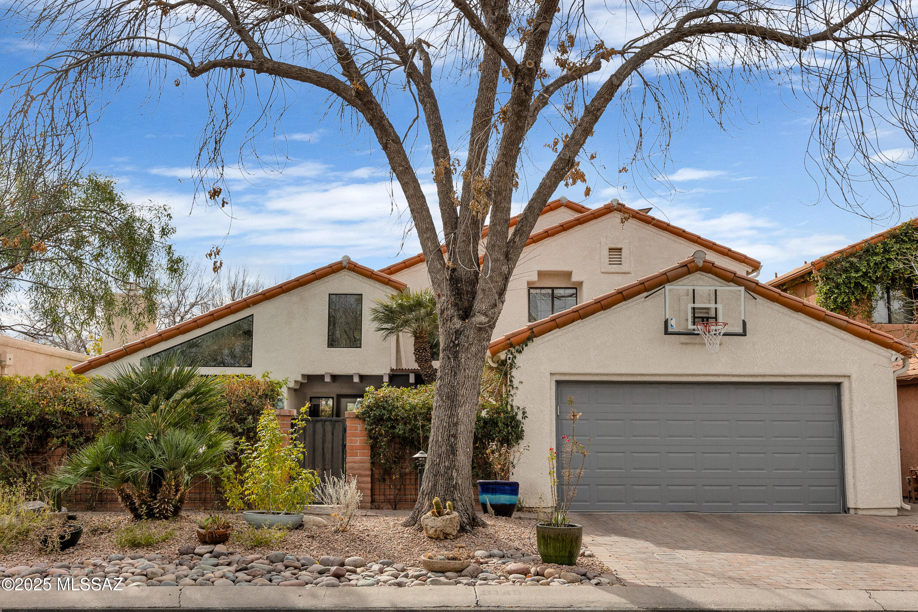 3145 N Willow Creek Drive