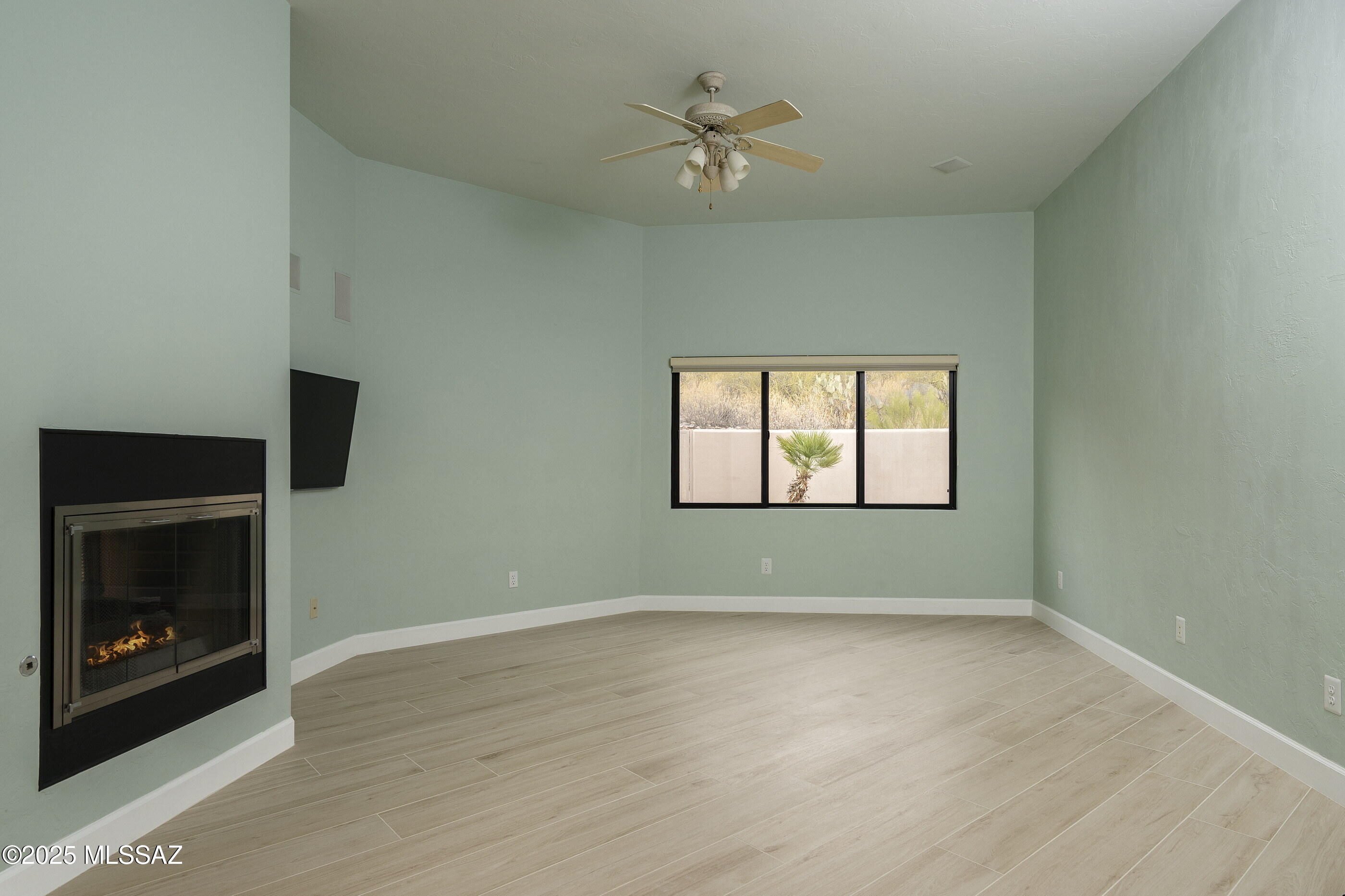 5801 E Placita Rocosa