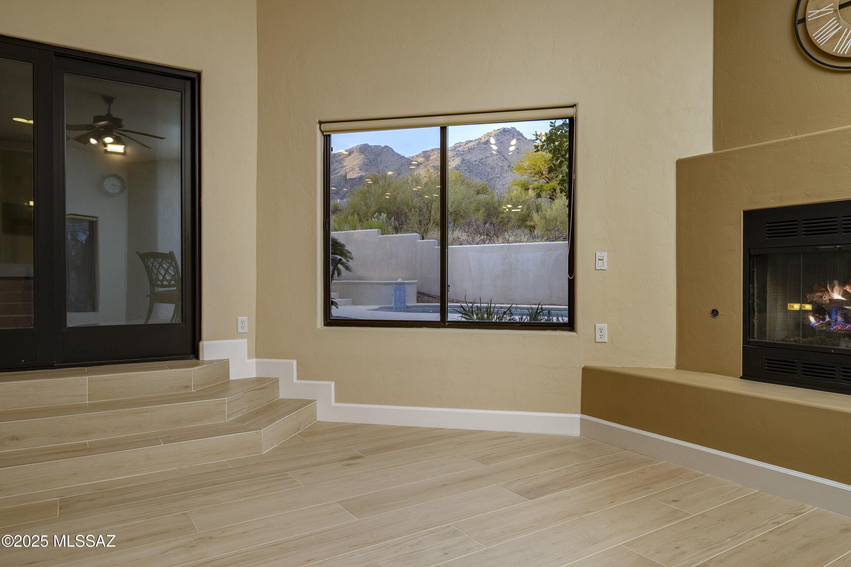 5801 E Placita Rocosa