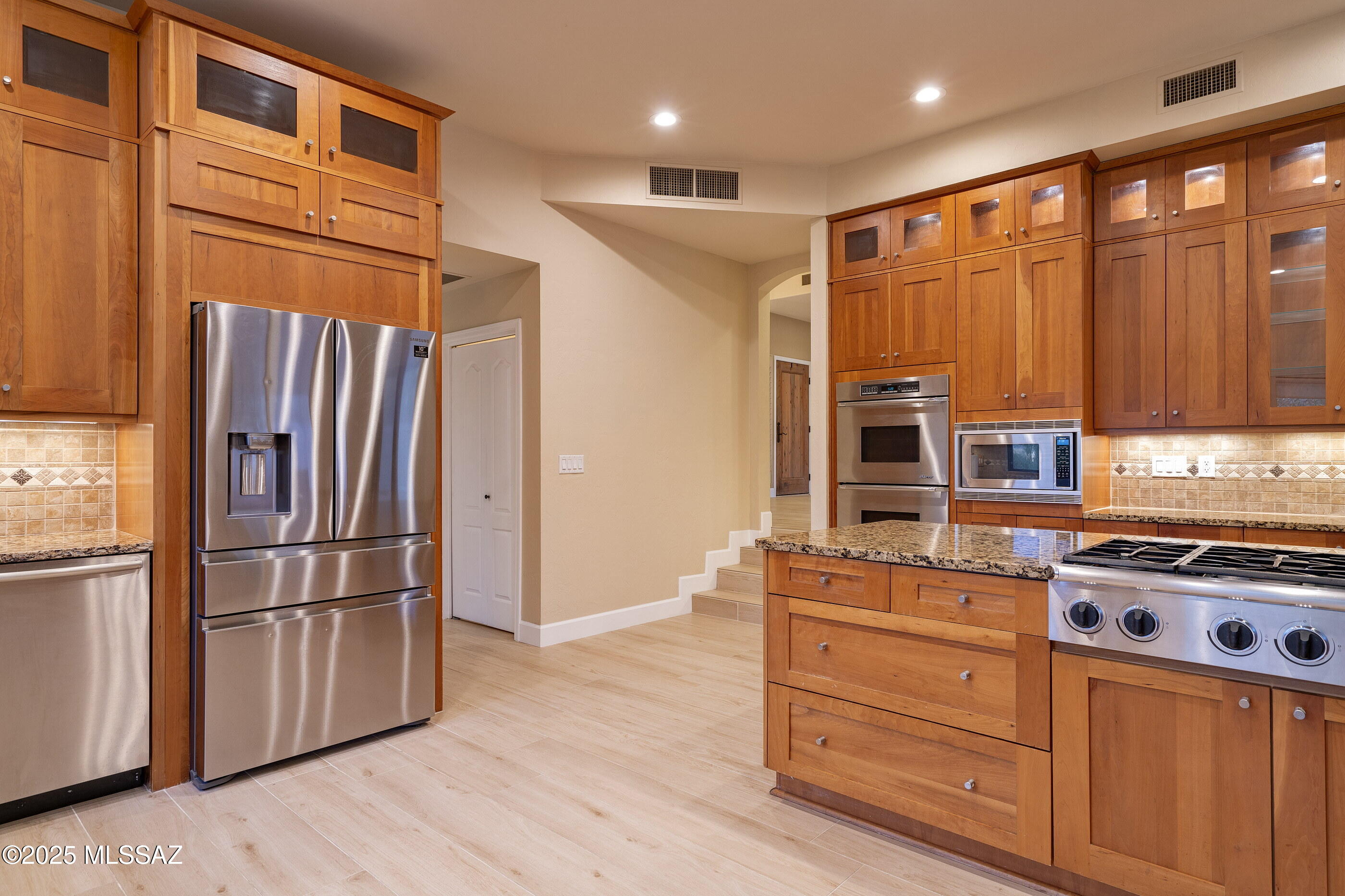 5801 E Placita Rocosa