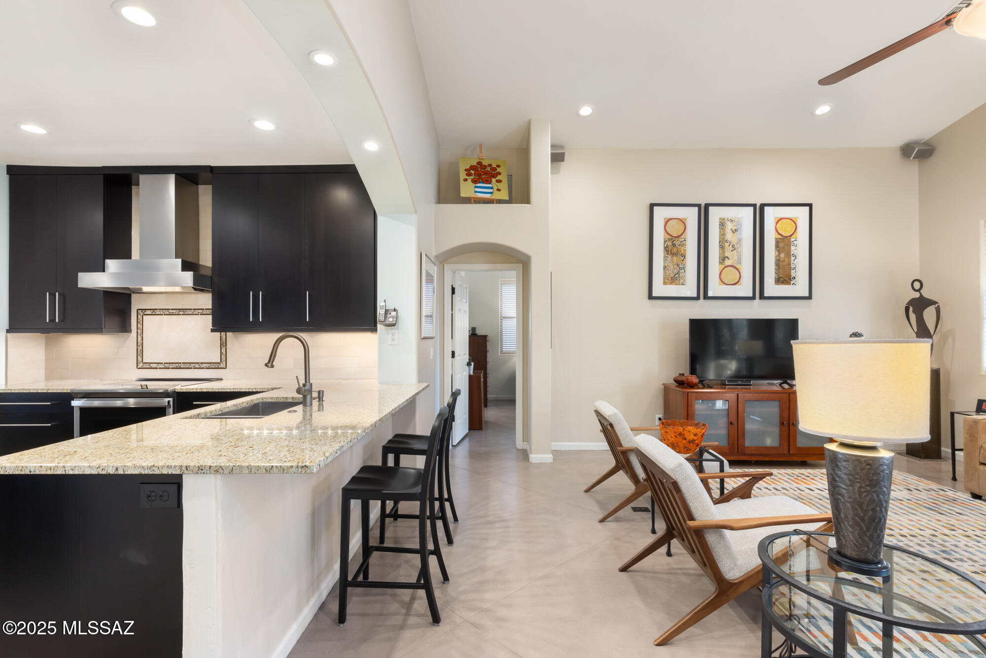 4092 W Tombolo Trail