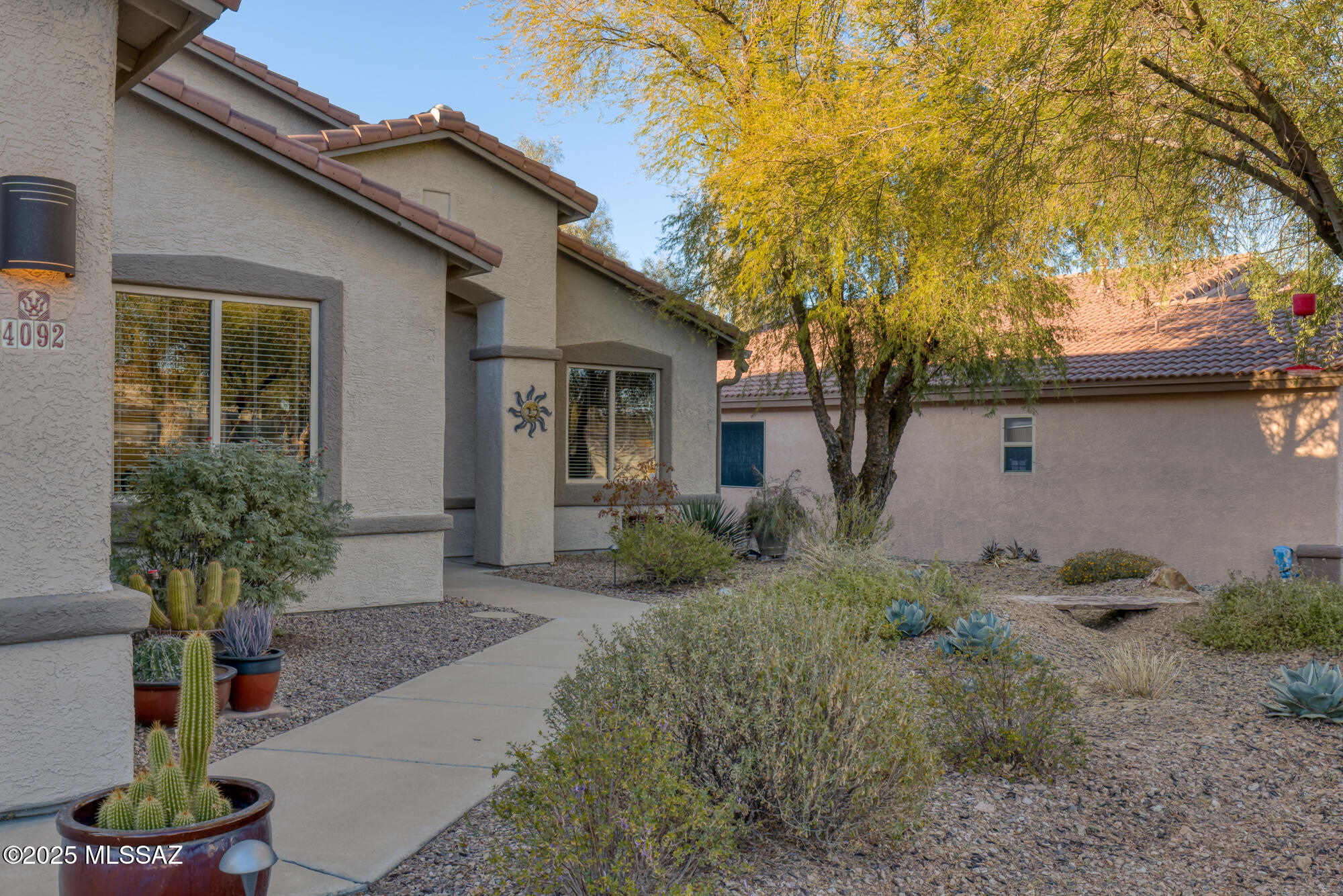 4092 W Tombolo Trail