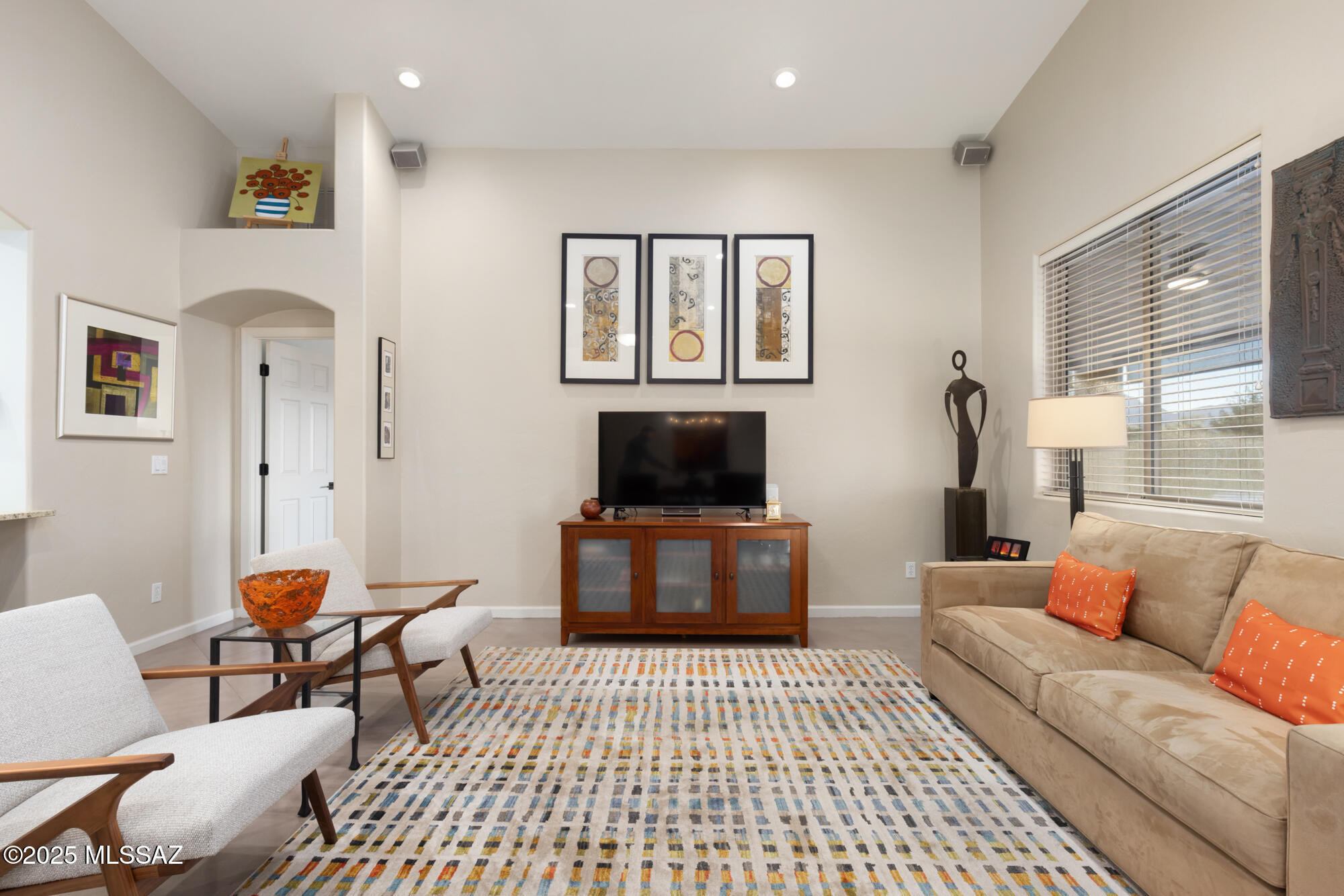 4092 W Tombolo Trail
