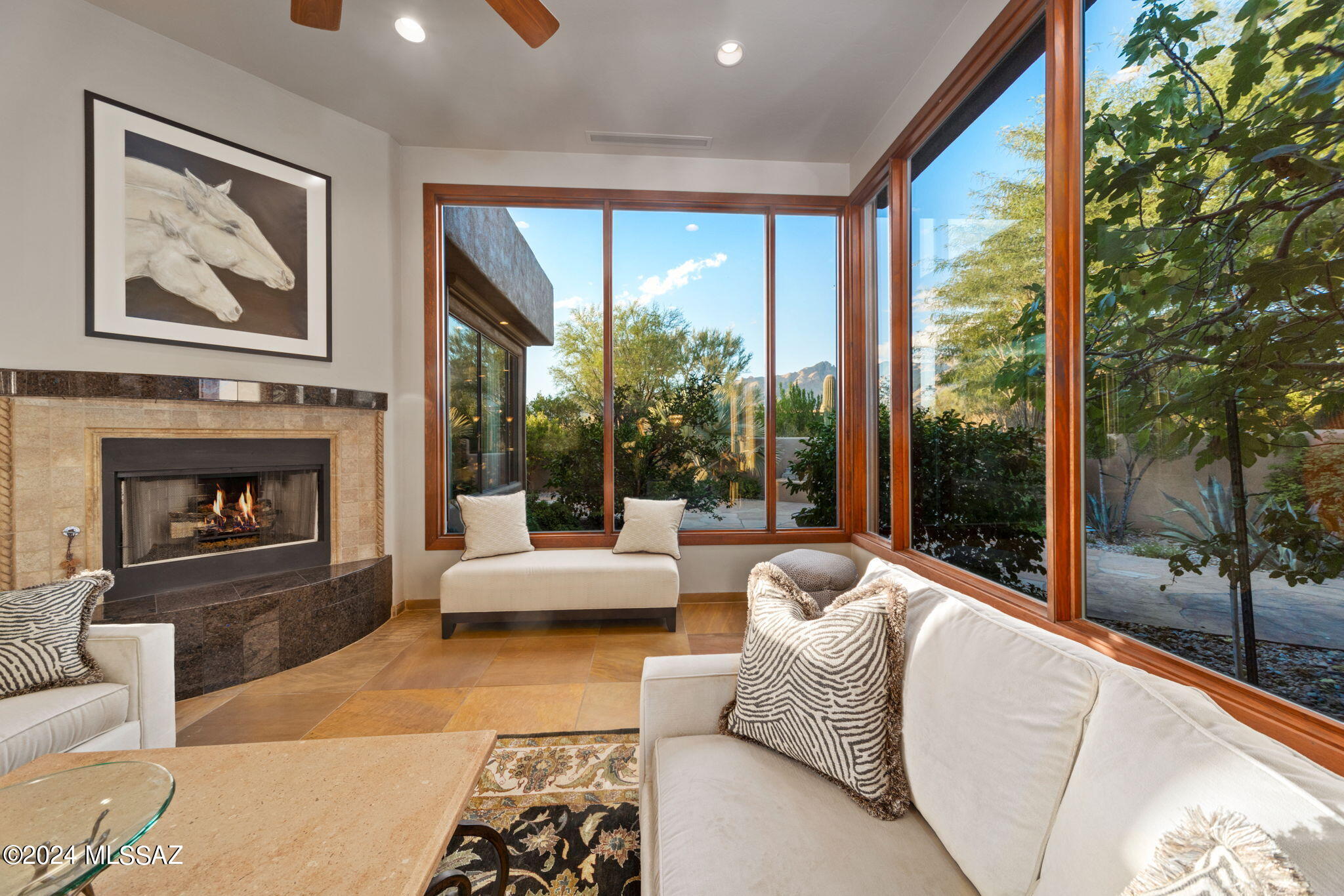5261 N Corte Casa Del Sol
