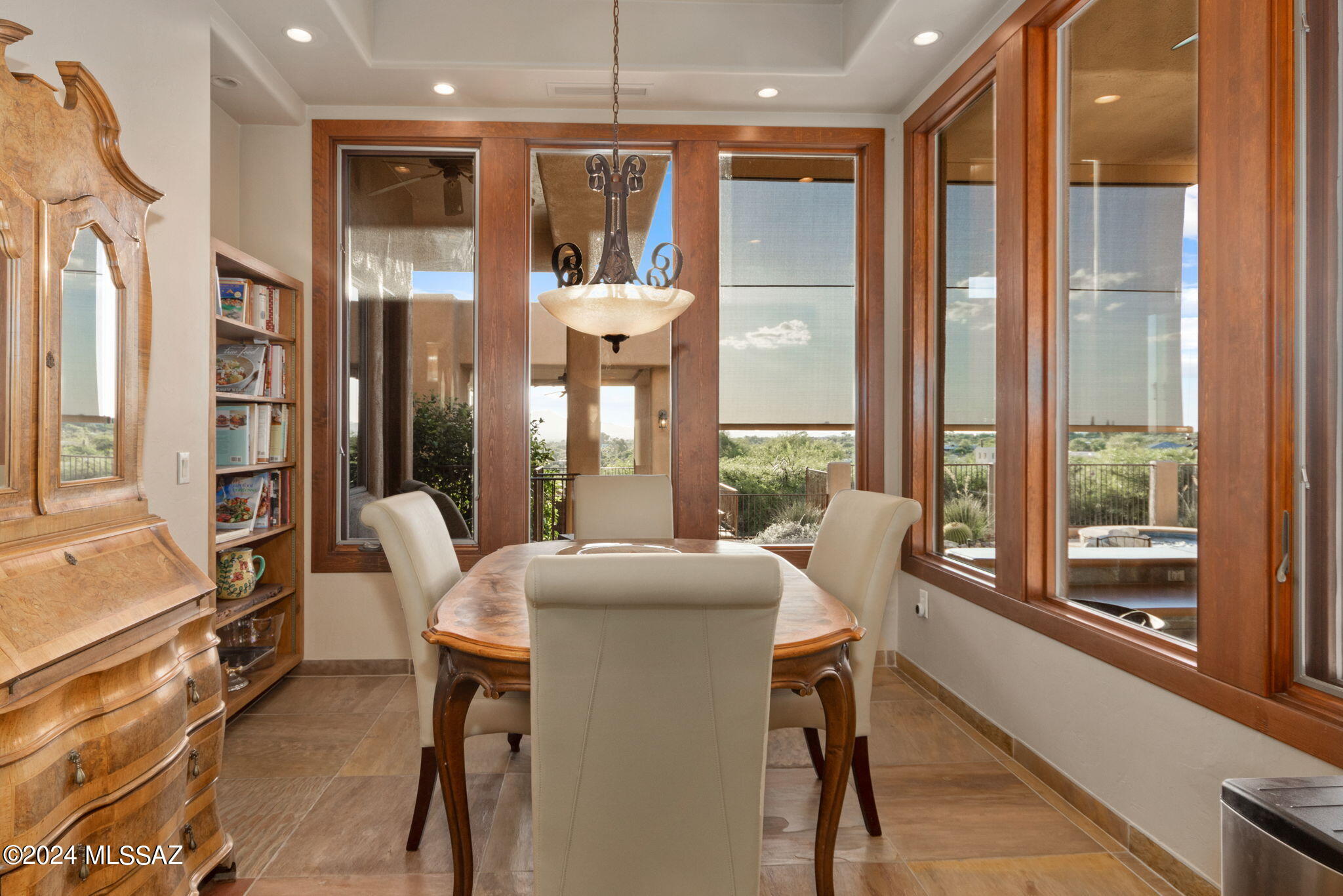 5261 N Corte Casa Del Sol