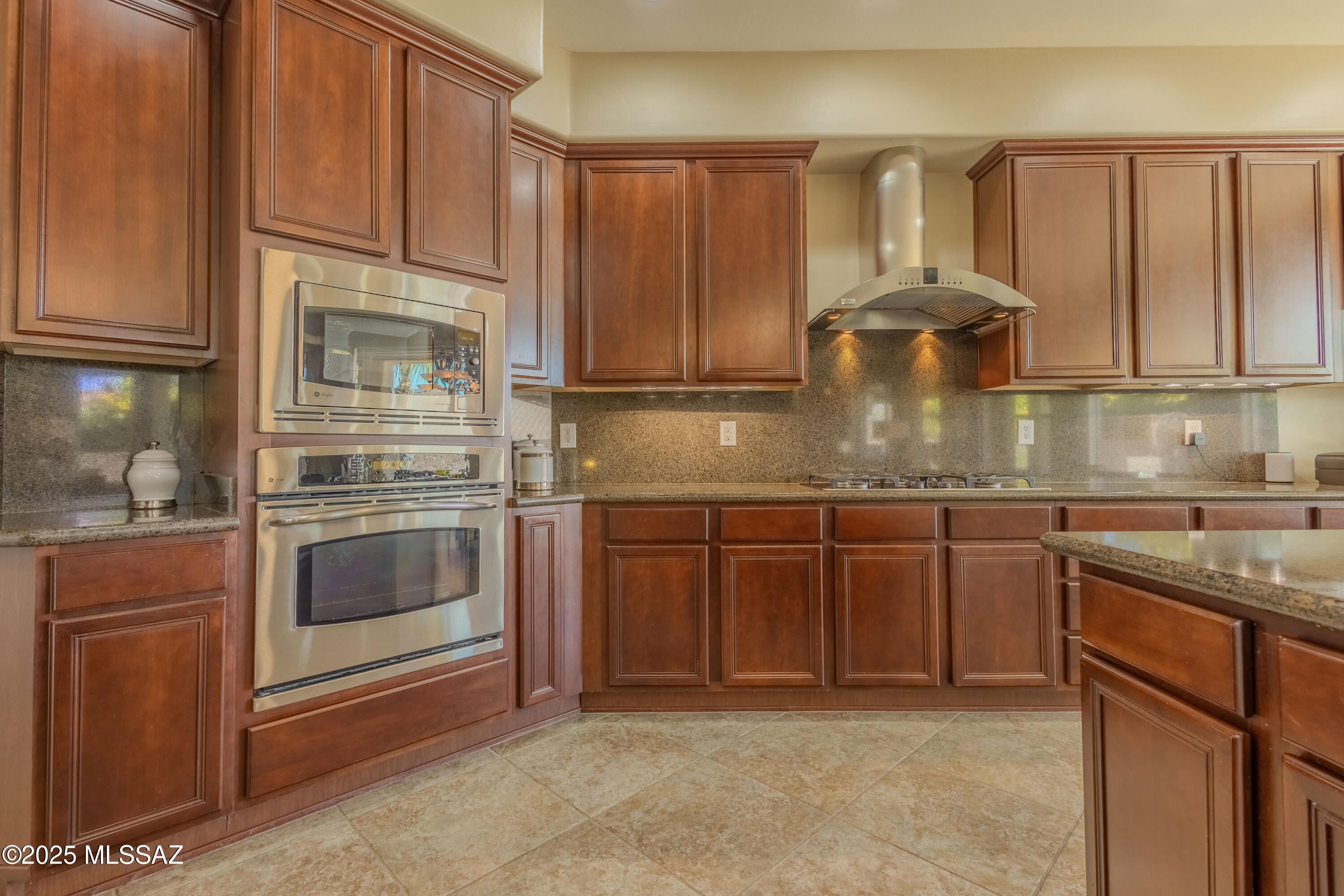 2501 E Bluejay Bluff Lane